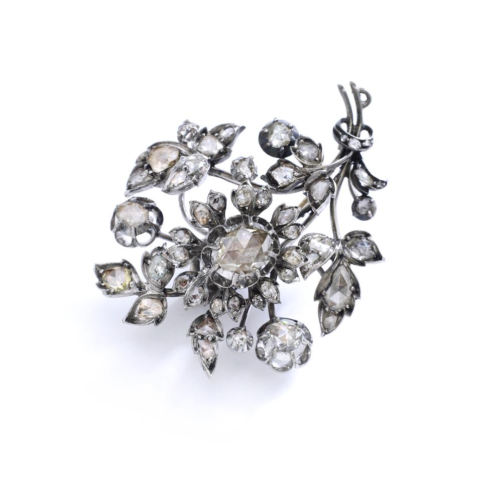 So Romantic, this Flower brooch is all set by Rose-cut Diamond the center is more significant mounted on rhodium silver and gold.
Circa 1890.
Total length: 1.97 inch (5.00 centimeters).
Total weight: 21.15 grams.