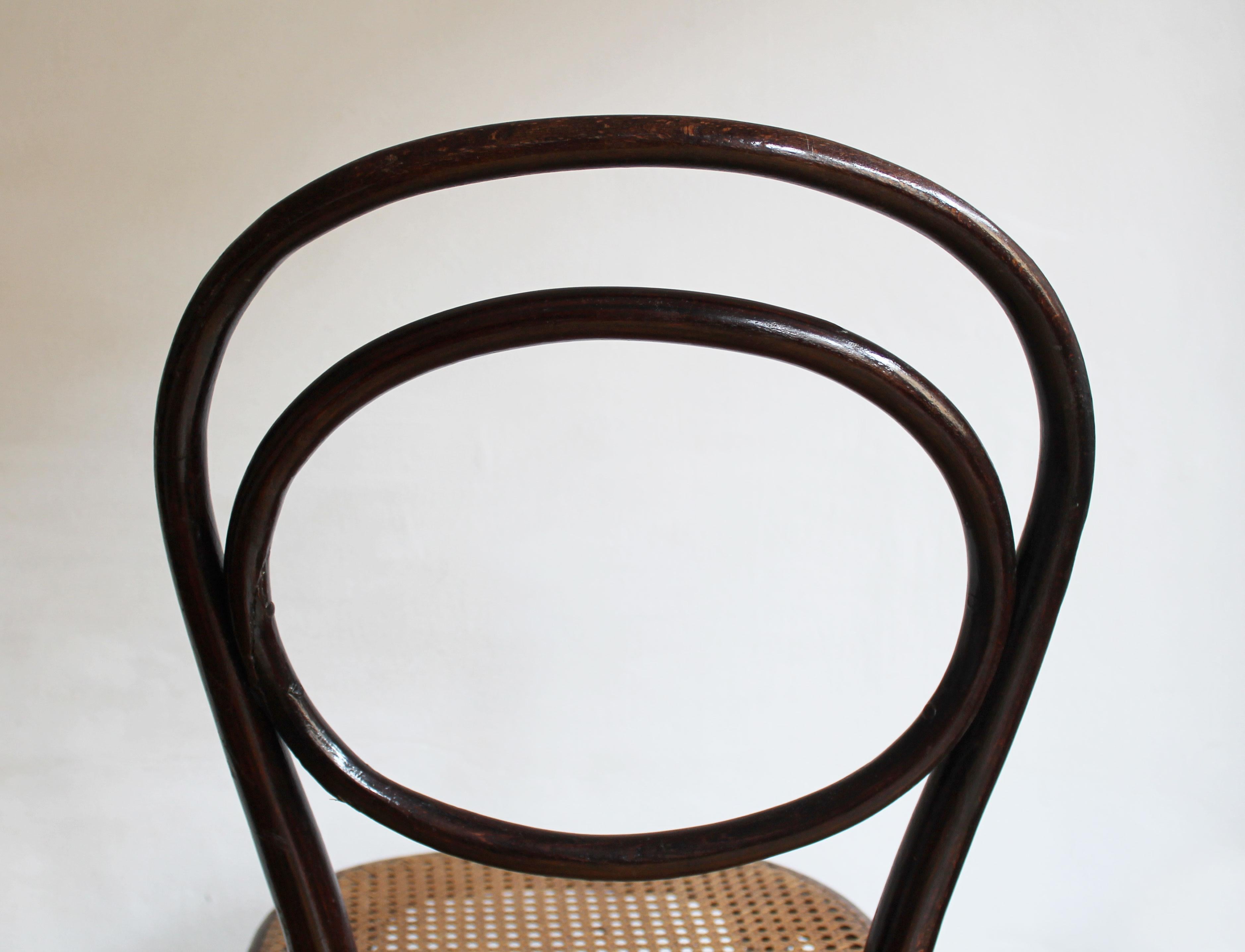 Chaise de salle à manger Thonet de 1890 Modèle n° 10 en vente 3