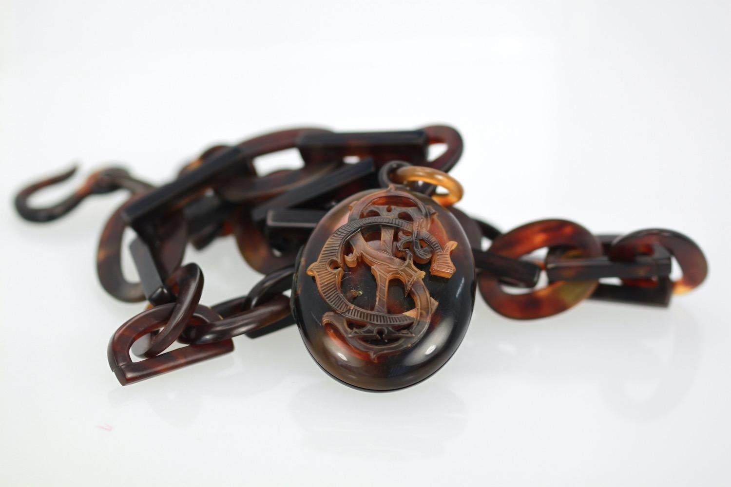 1890's Tortoise Shell Locket with Tortoise link Chain 7