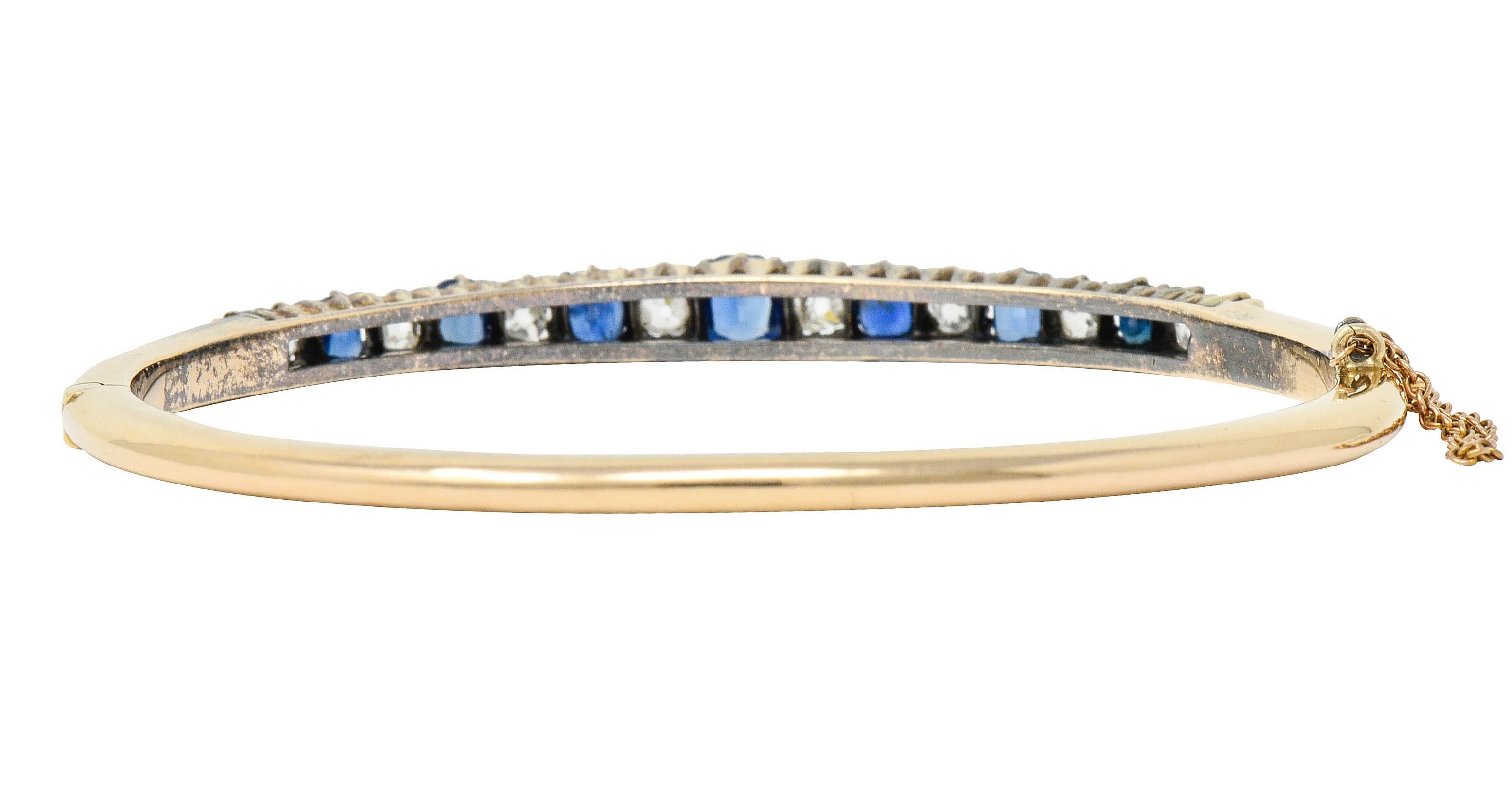 Women's or Men's 1890's Victorian 3.14 Carats Sapphire Diamond 14 Karat Gold Bangle Bracelet