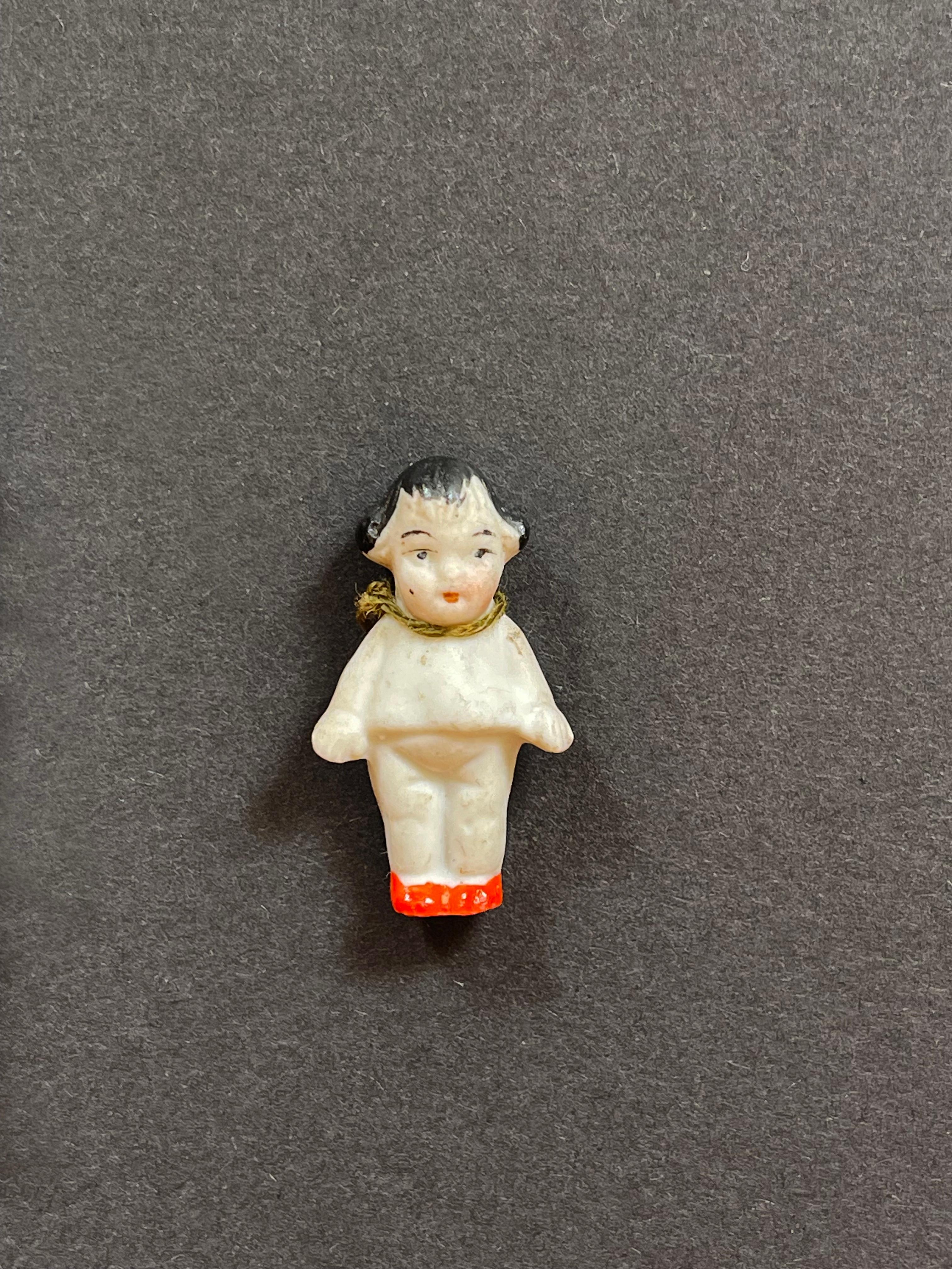 Bambole di porcellana vittoriane del 1890 'Frozen Charlotte' Giappone e Germania, set di 3 in vendita 3