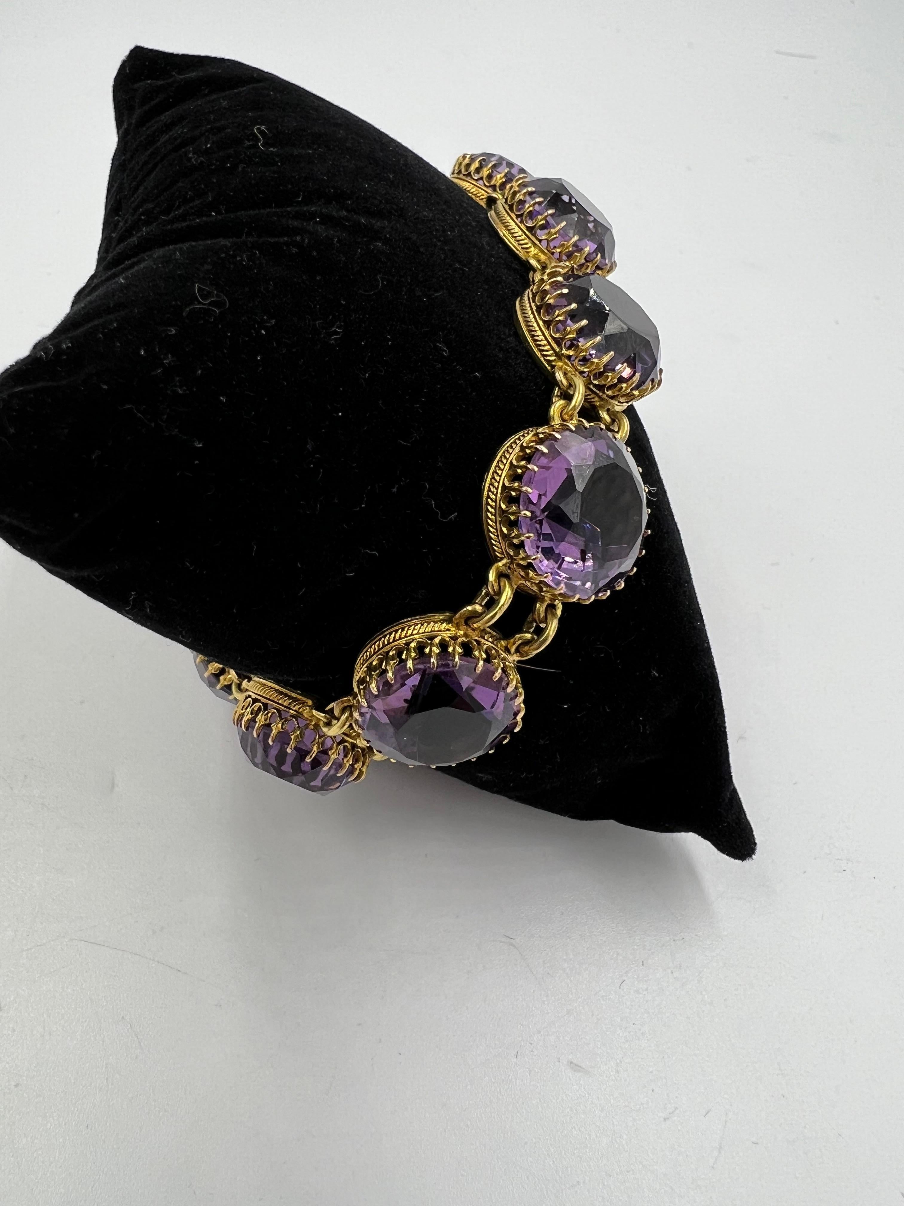1890s Victorian Round Amethyst Gold Line Bracelet en vente 2