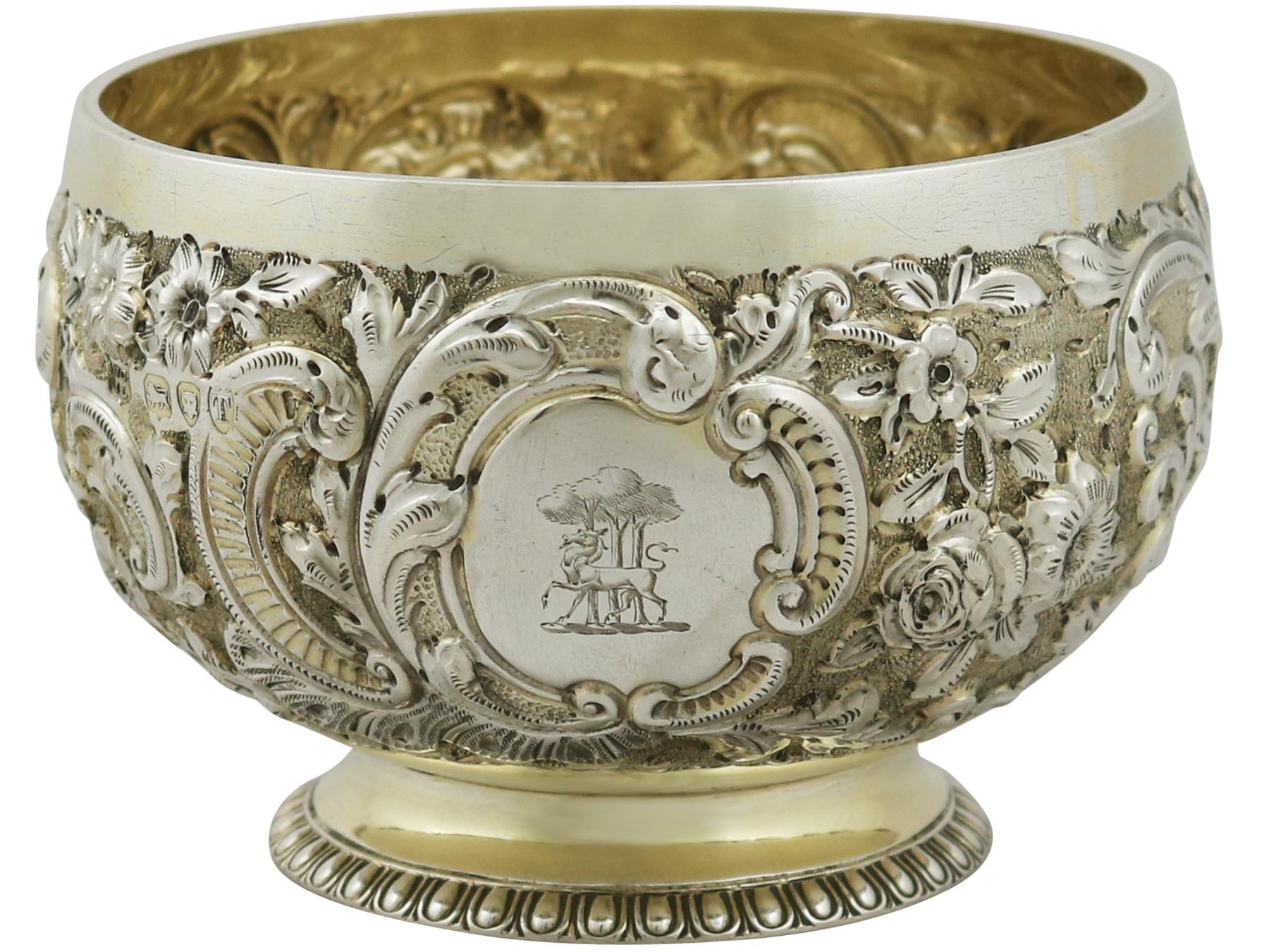 Victorien tardif Cuillère à sucre et bol victorien en argent sterling doré des années 1890 en vente