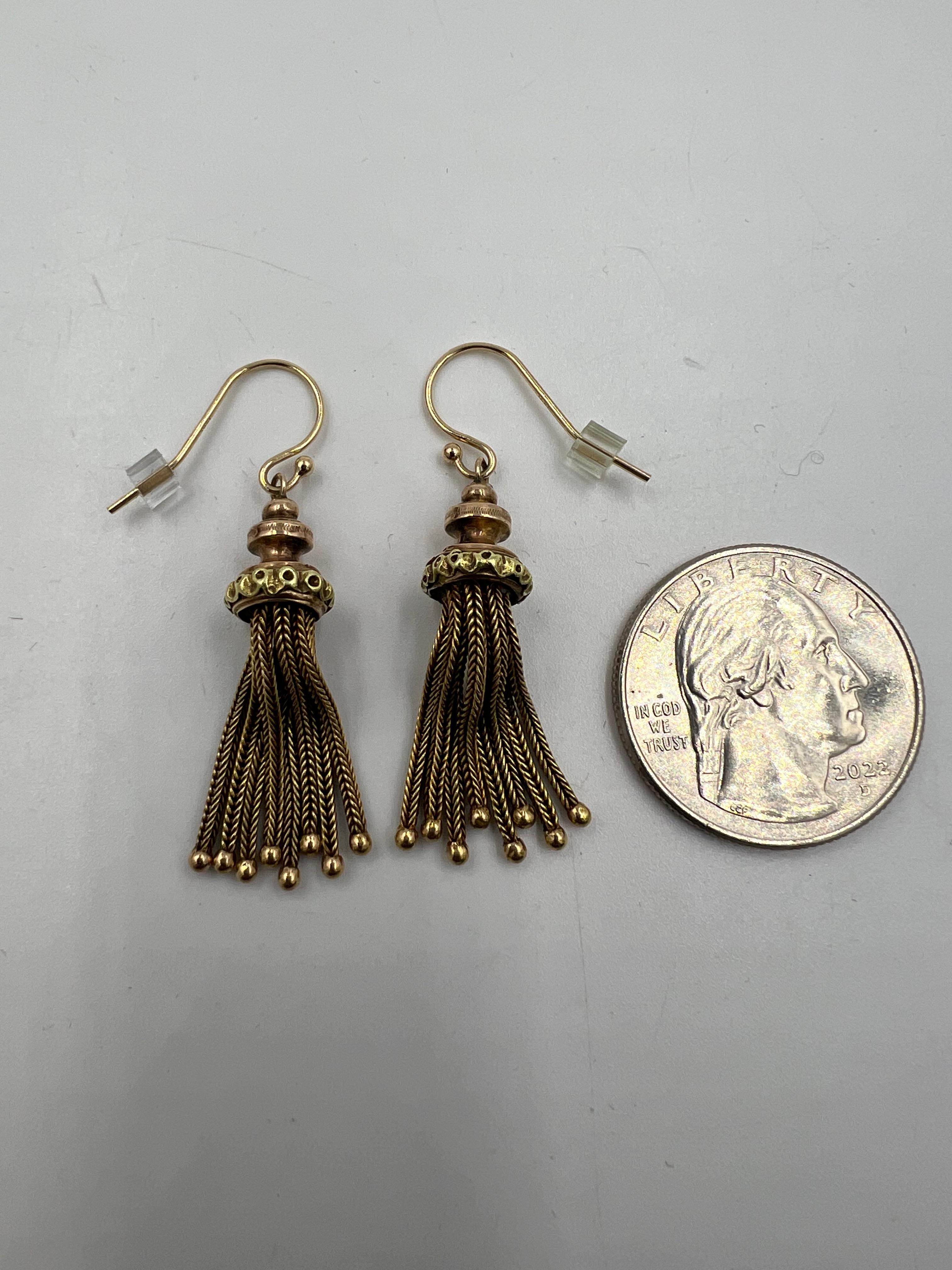 1890s Victorian Tassle Dangle Earrings 14k Yellow Gold For Sale 2