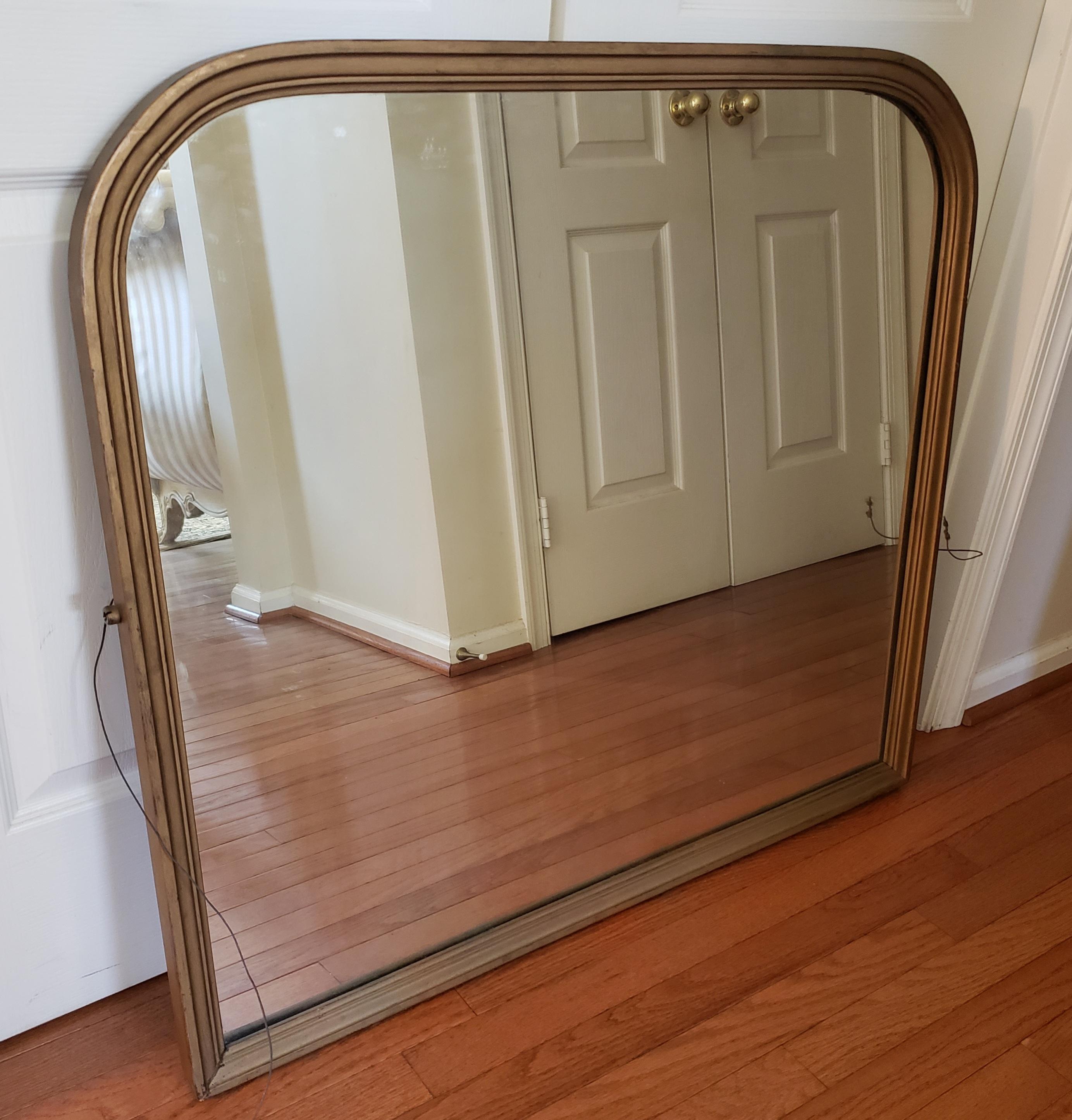 A rare original W. B. & Sons Louis Phillipe style mirror. W.B. Moses moved to Washington from Philadelphia during the Civil War, and within 50 years established the largest exclusively retail furniture, carpet, and drapery business in America. W.B.