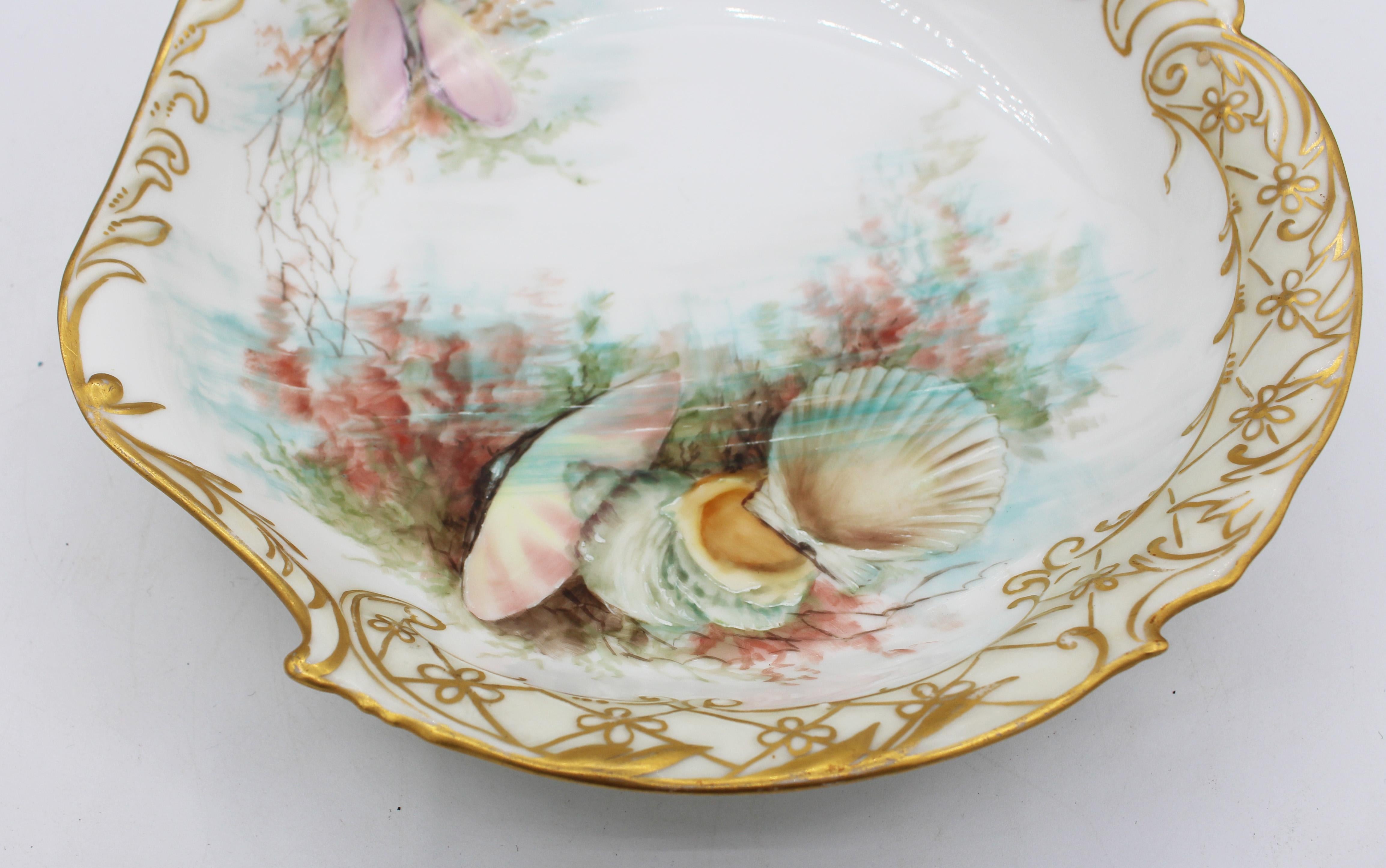 18911-1911 French Limoges Porcelain Shell Form Bowl (Viktorianisch) im Angebot