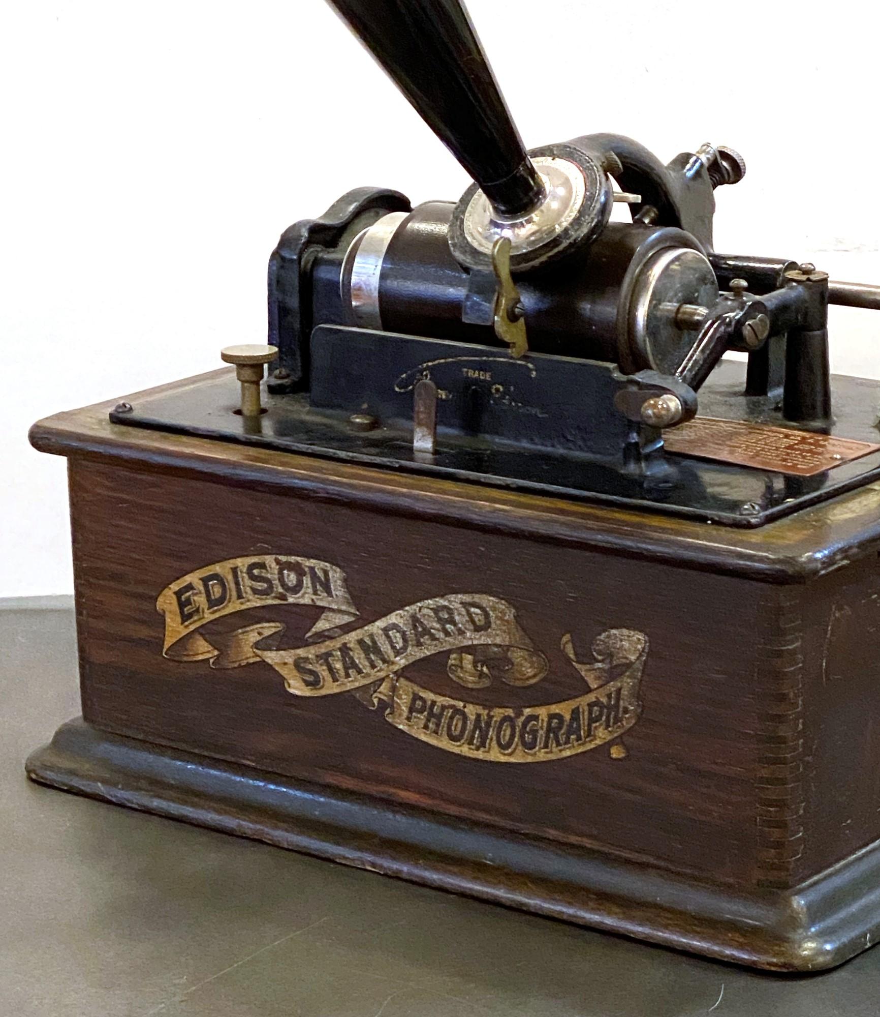 1892 Antique Edison Phonograph with Five Cylinder Records, Refurbished In Good Condition In New York, NY