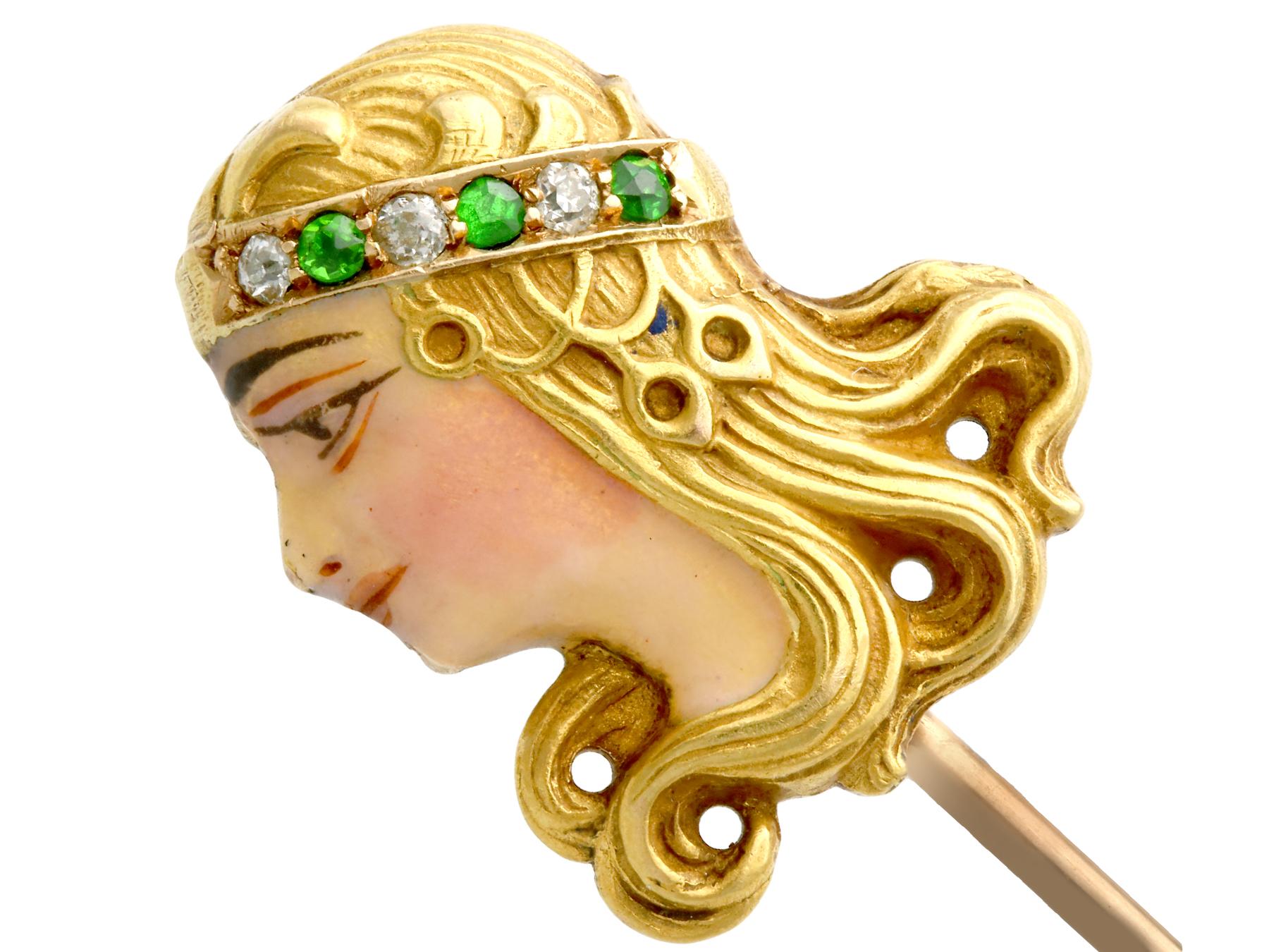 1895 Art Nouveau Diamond and Peridot Enamel and Yellow Gold Pin Brooch In Excellent Condition For Sale In Jesmond, Newcastle Upon Tyne