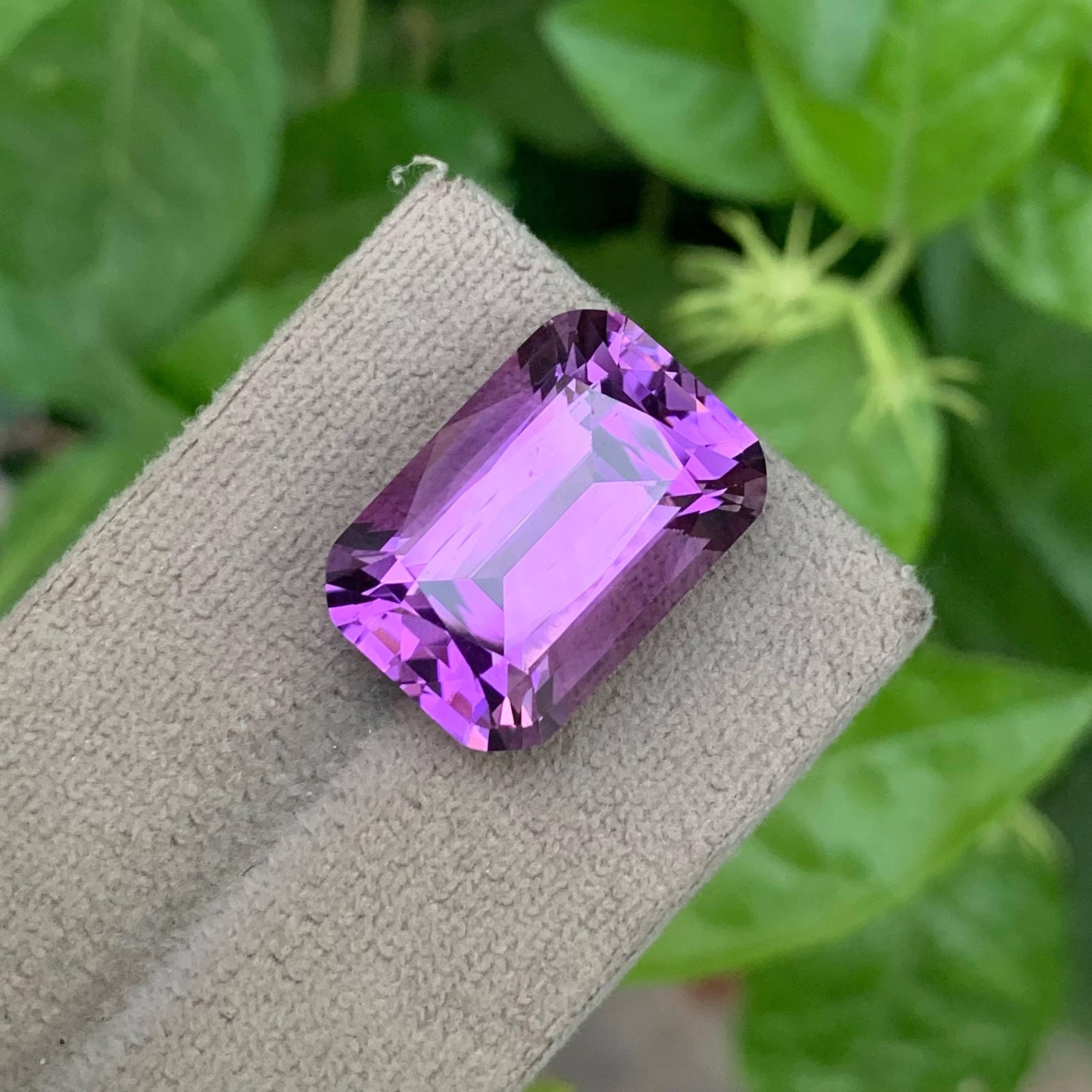 18.95 Carat Natural Loose Purple Amethyst Stone Cushion Cut Brazilian Gemstone For Sale 3