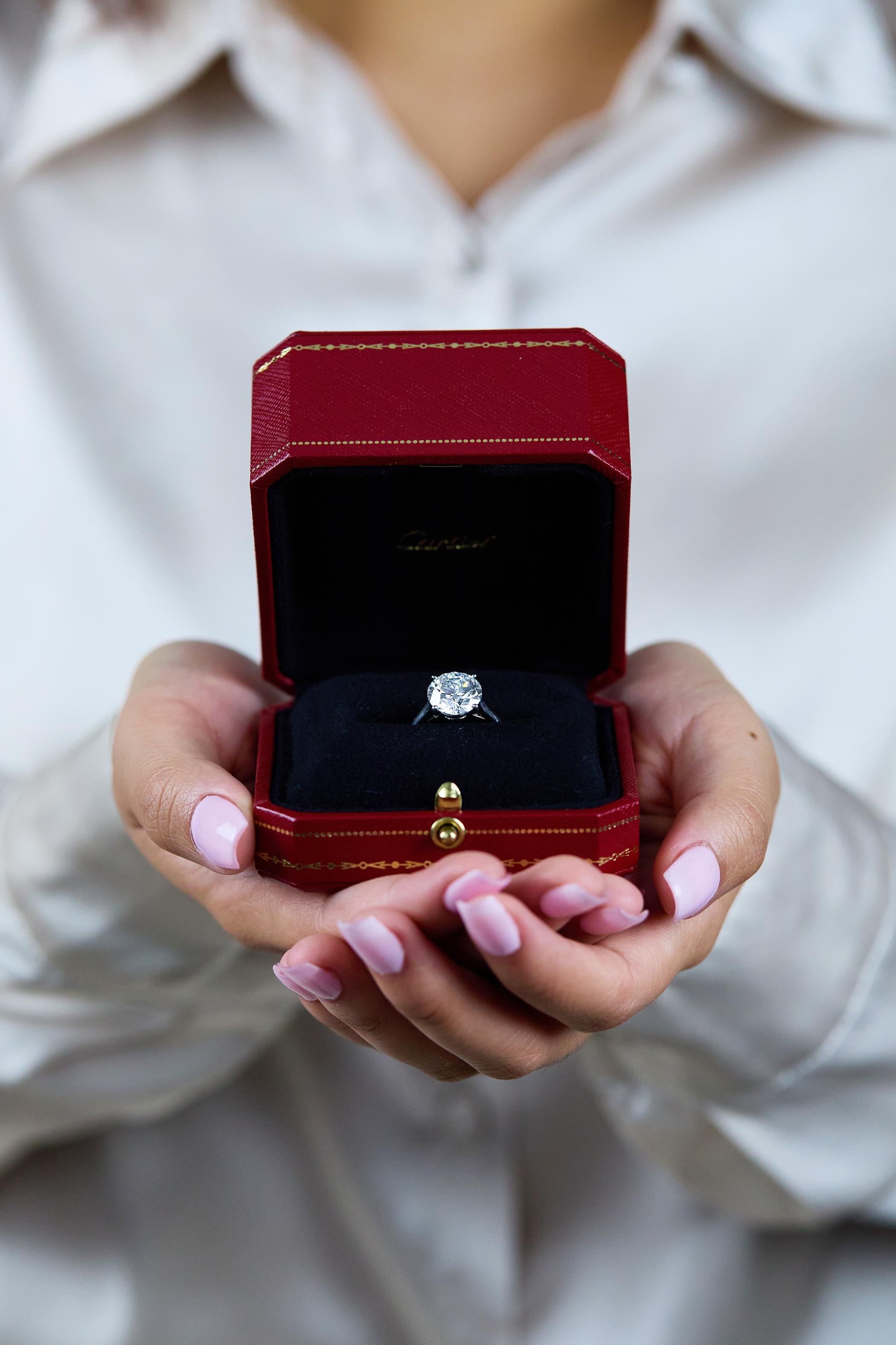 1895 Cartier 5.10 Carats Round Brilliant Cut Diamond Engagement Ring in Platinum 3