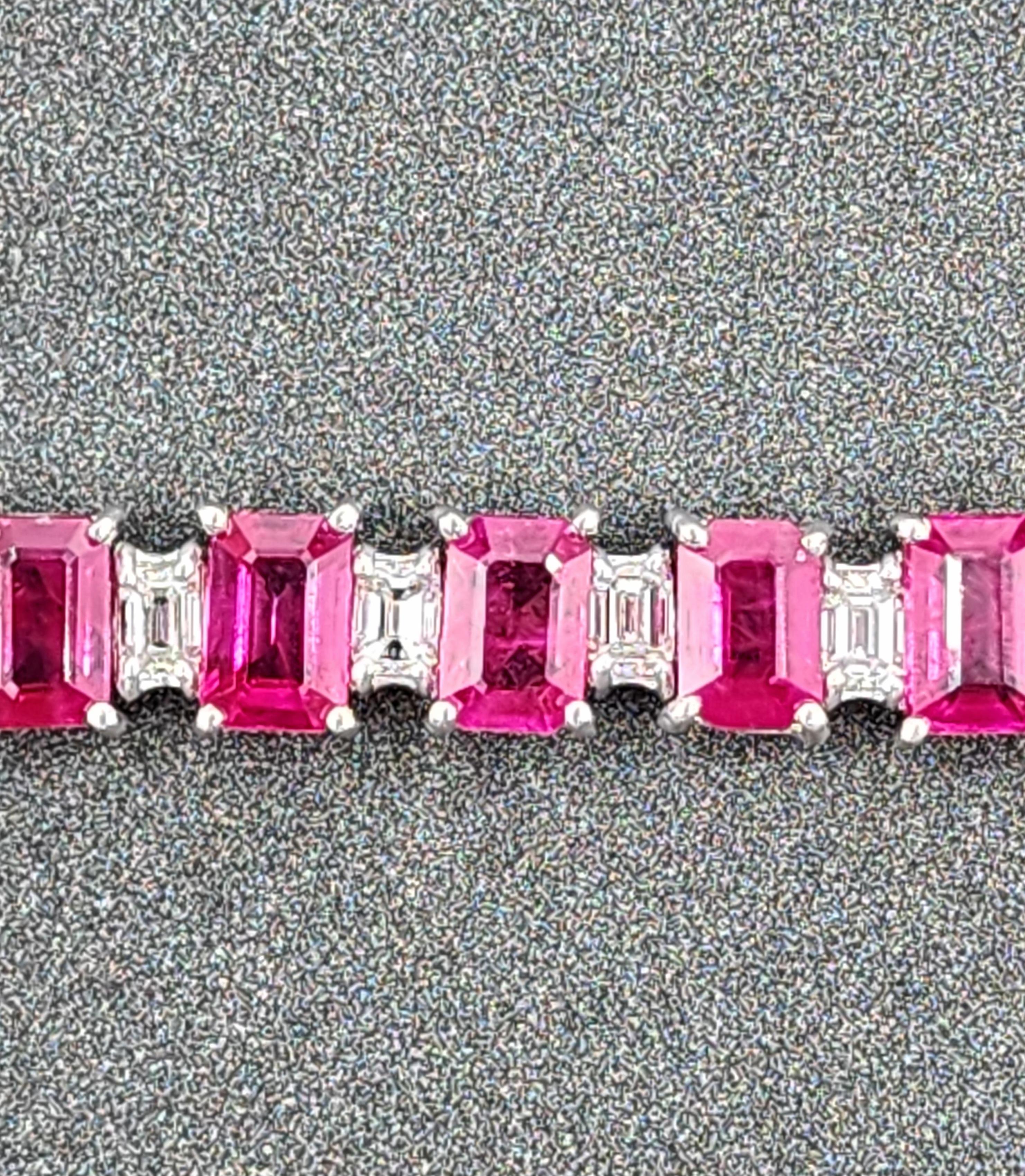 Bracelet de 18.95 ct de rubis naturel de Birmanie et de diamants Unisexe en vente