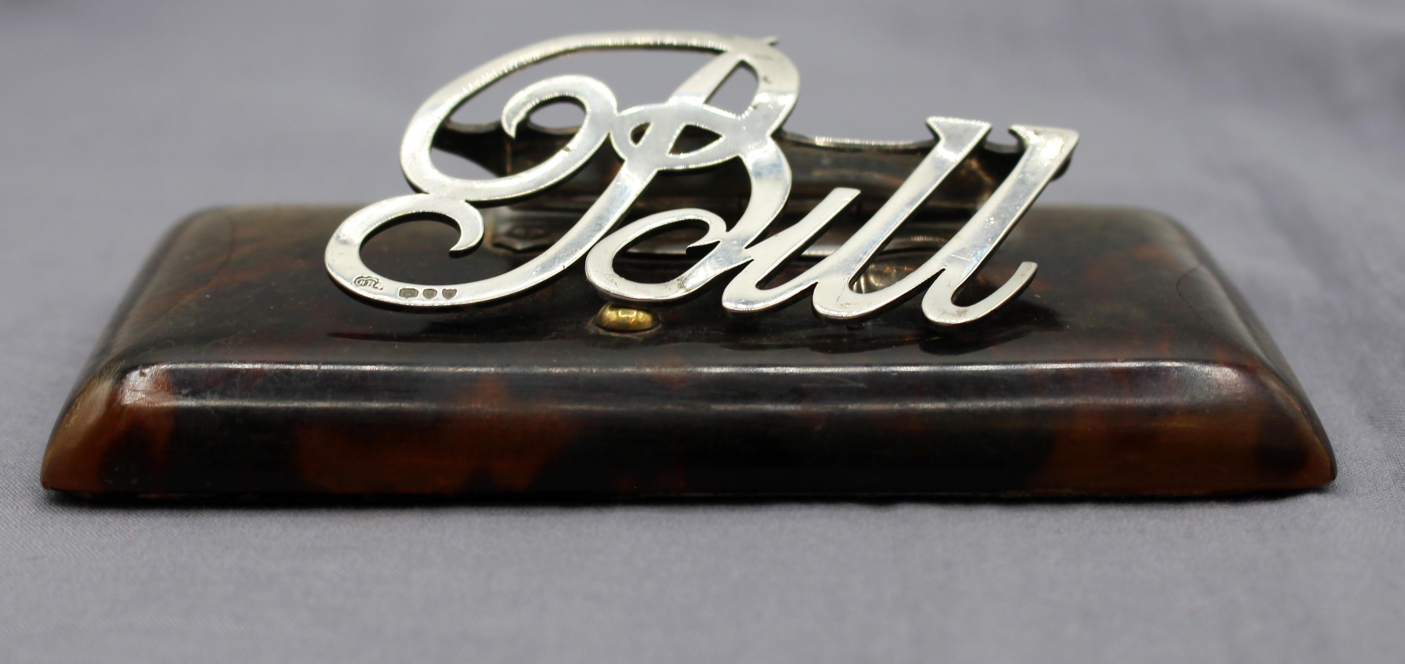 1895 London Sterling Silver Desk Top Paper Clip In Good Condition For Sale In Chapel Hill, NC