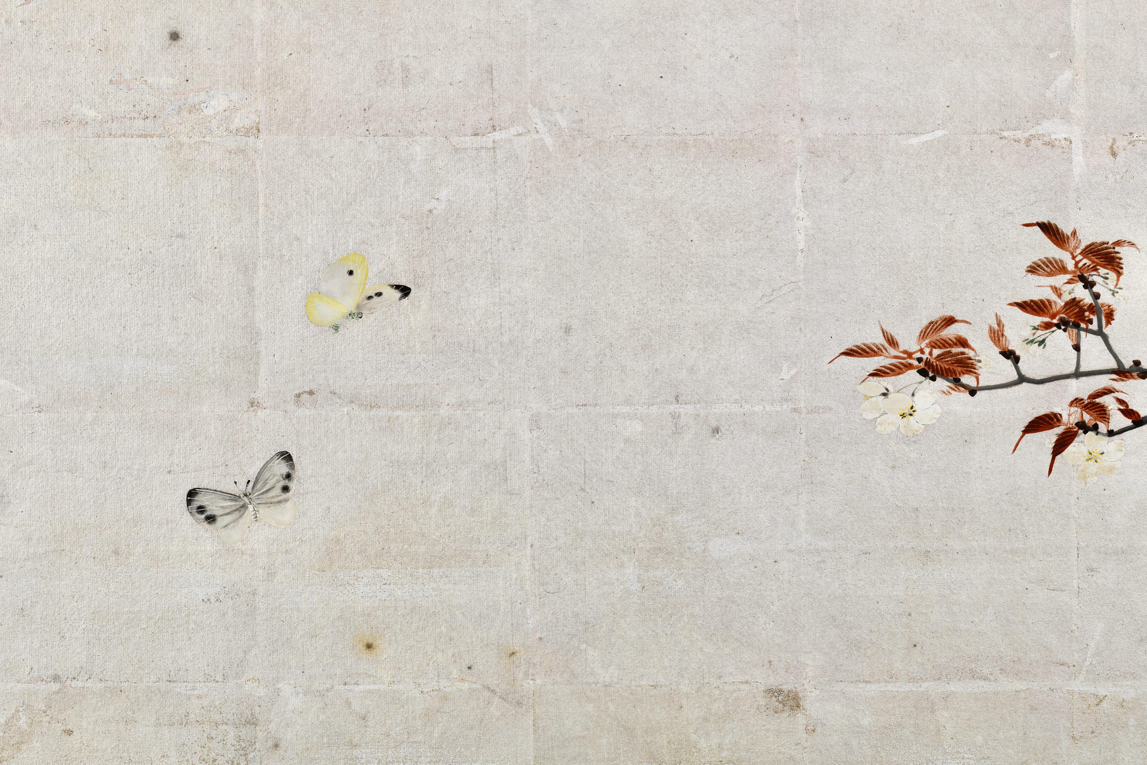1895 Coppia di paraventi giapponesi Meiji. Fiori di ciliegio e aceri autunnali su foglia d'argento in vendita 2