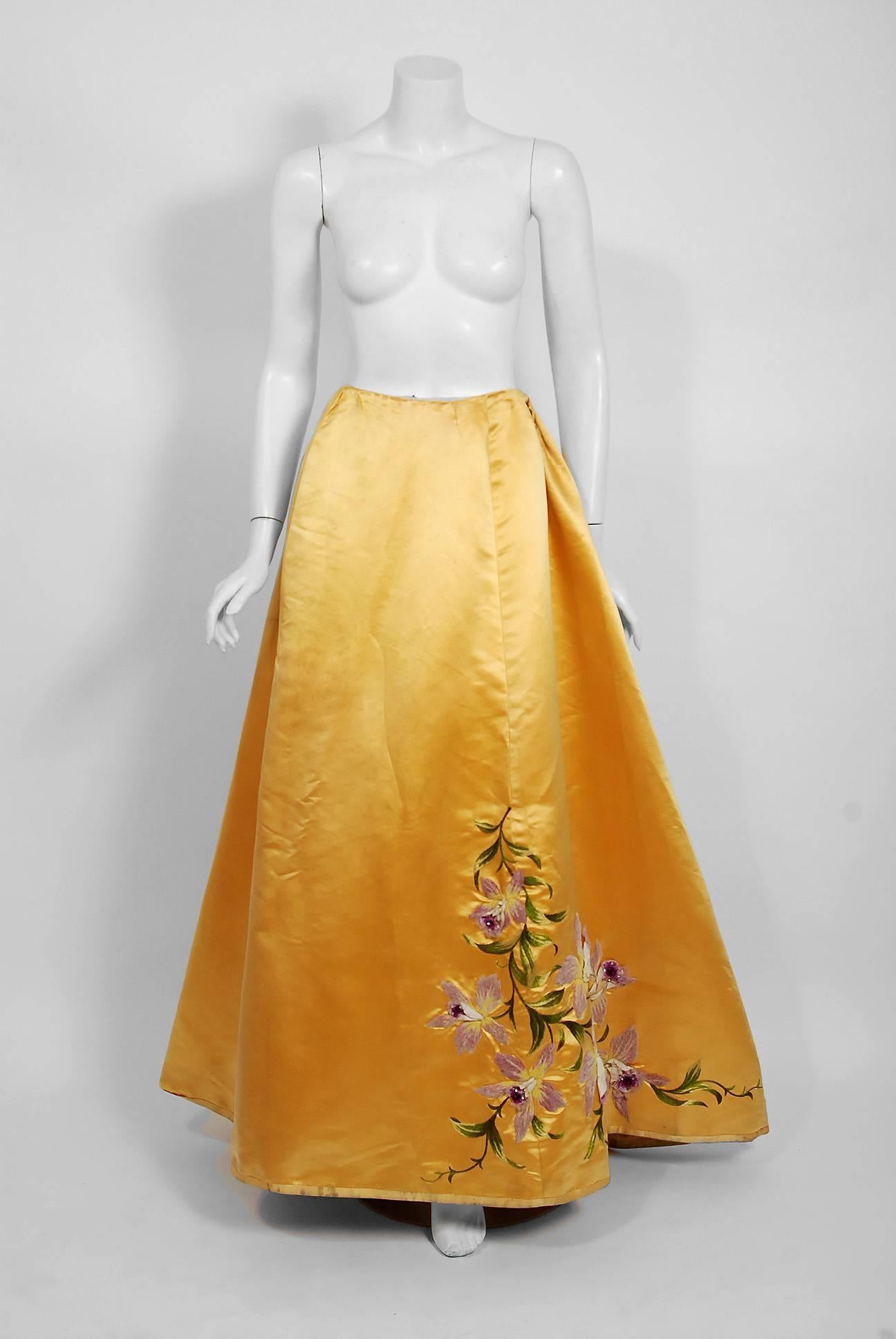 Vintage 1890's Victorian French Couture Floral Embroidered Yellow Satin Gown For Sale 4
