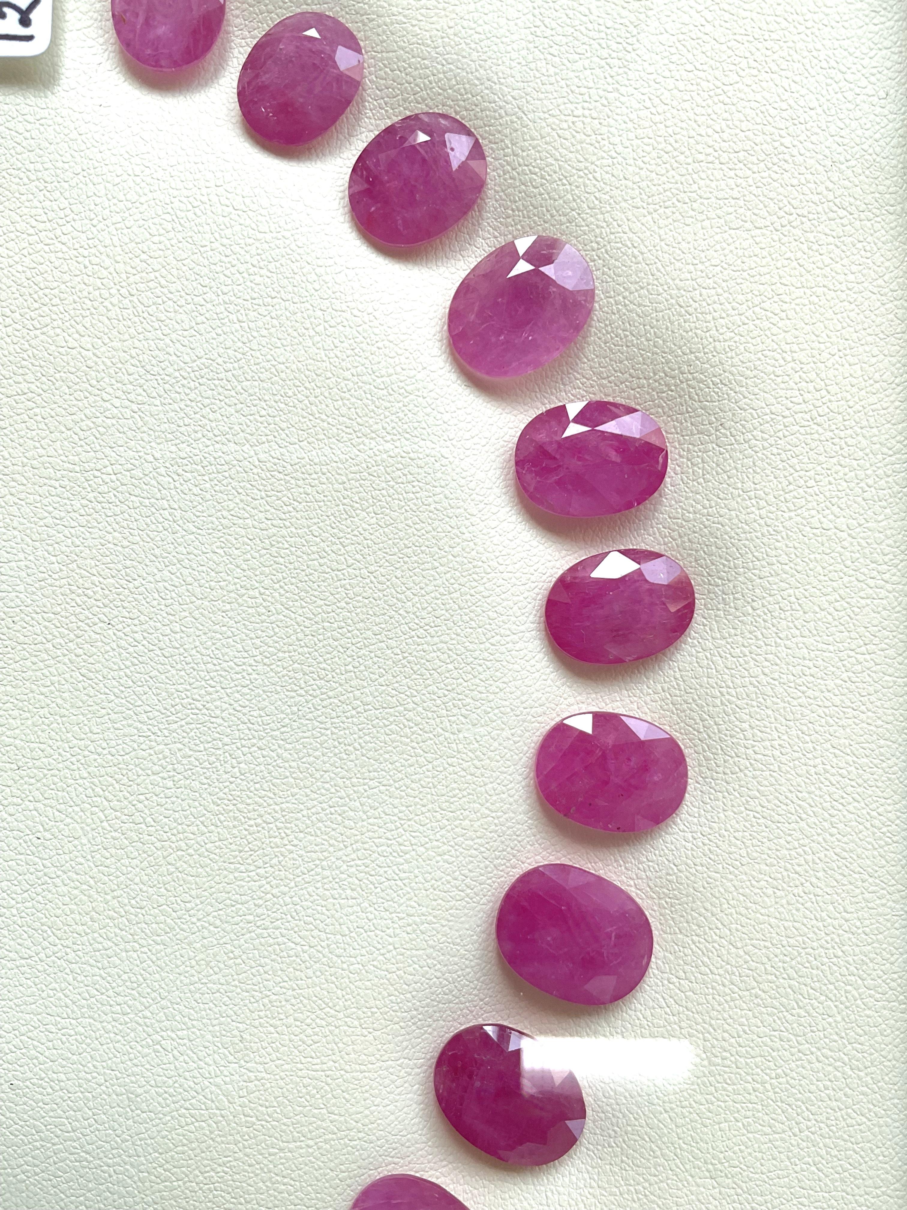 Taille ovale 189.56 carats ruby Mozambique cut stone oval 27 Pieces layout heated natural gem en vente
