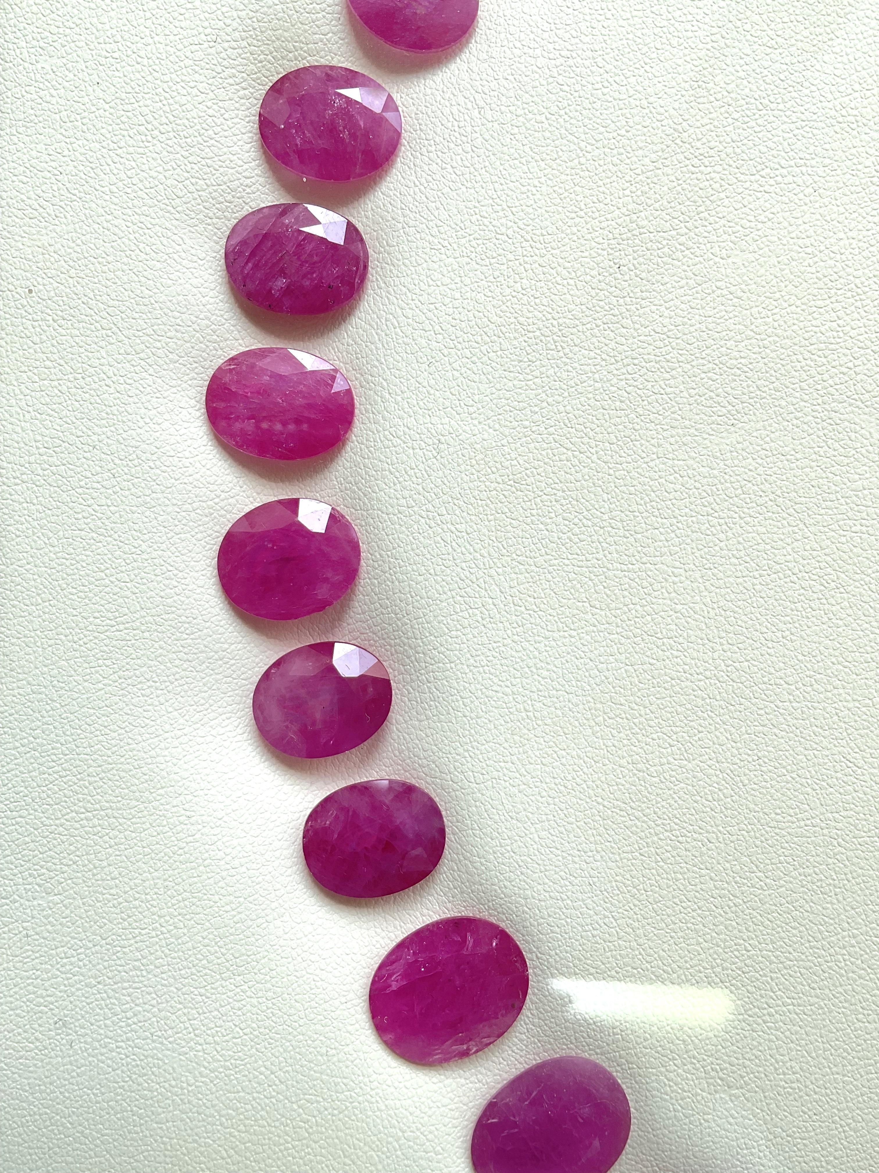 189.56 carats ruby Mozambique cut stone oval 27 Pieces layout heated natural gem Neuf - En vente à Jaipur, RJ