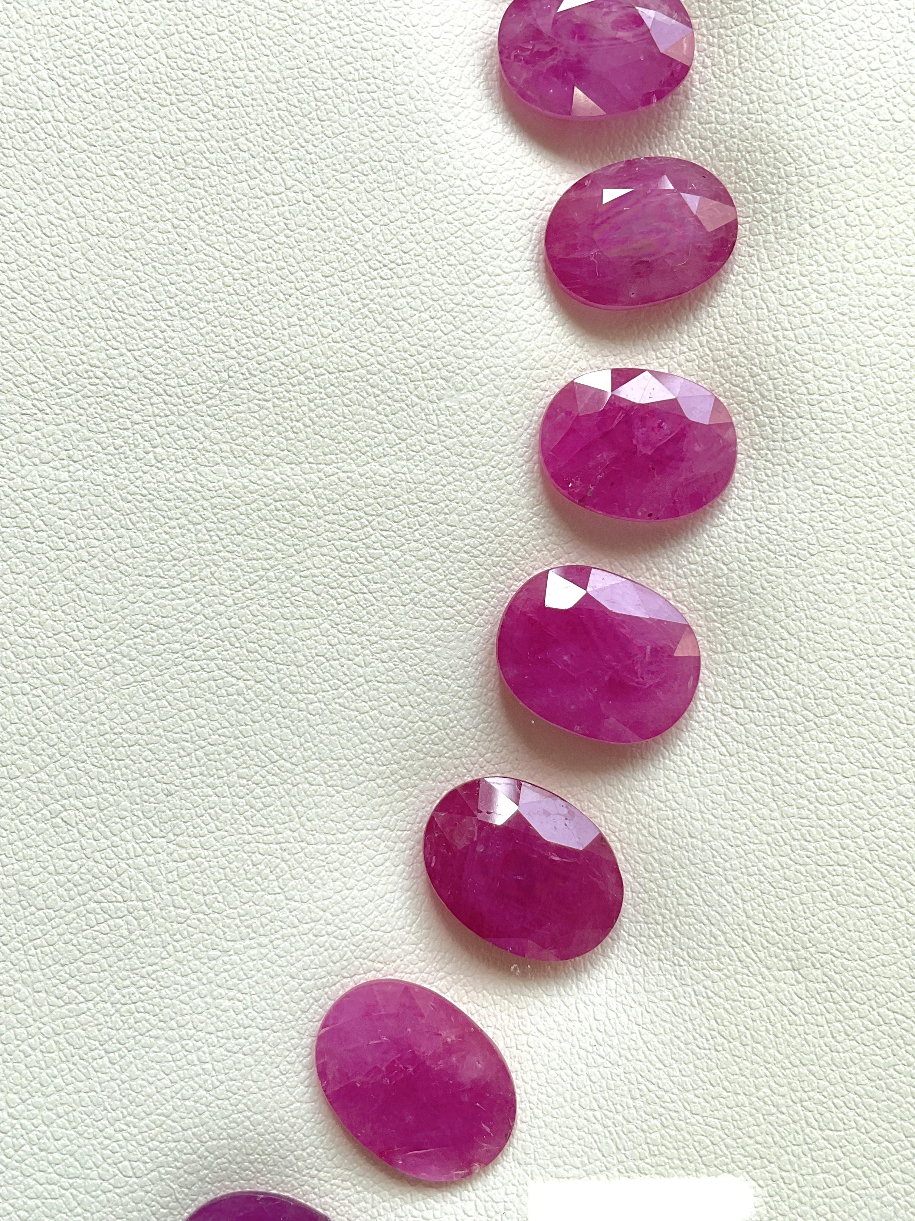 189.56 carats ruby Mozambique cut stone oval 27 Pieces layout heated natural gem en vente 1