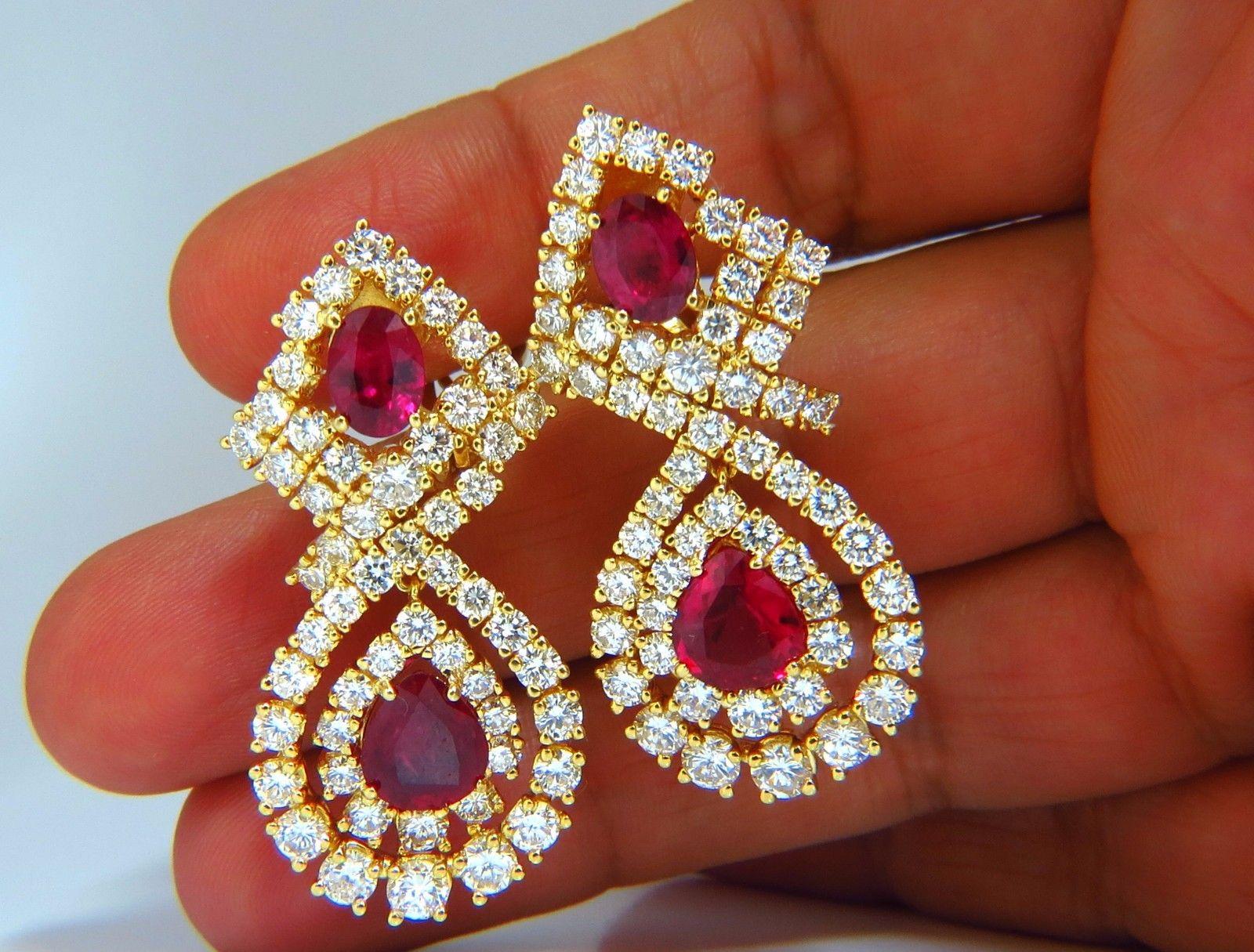 Pendientes colgantes de 18,96 quilates de diamante rojo natural certificado por el GIA 18 quilates en venta 1