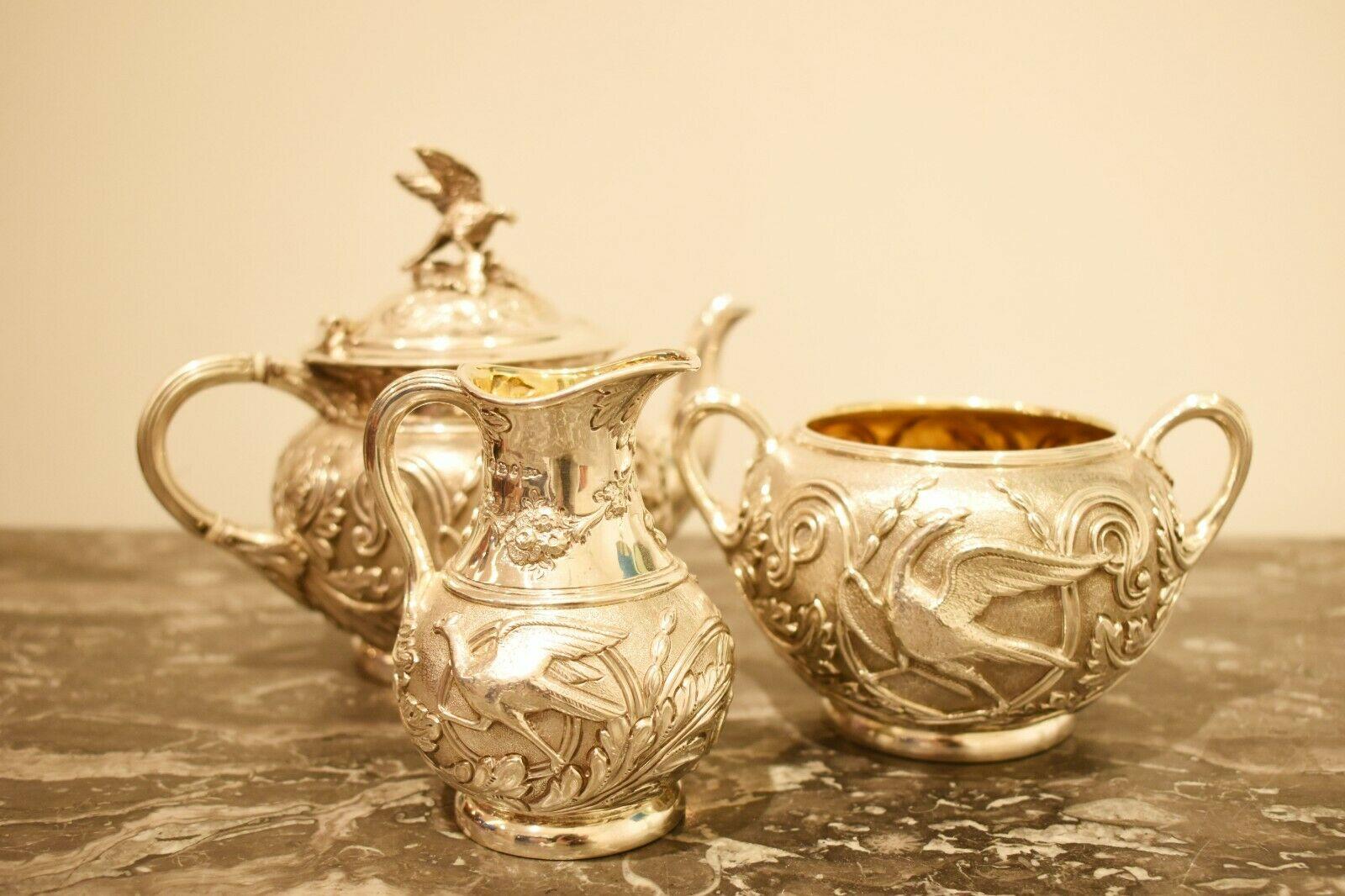 Antique Victorian solid silver 3 piece bachelor tea set by Walker and Hall 1897

Antique Edwardian three piece silver tea set by Walker & Hall consisting of a teapot, sugar bowl and milk jug. 

Rare and unique, this beautiful tea set's pattern