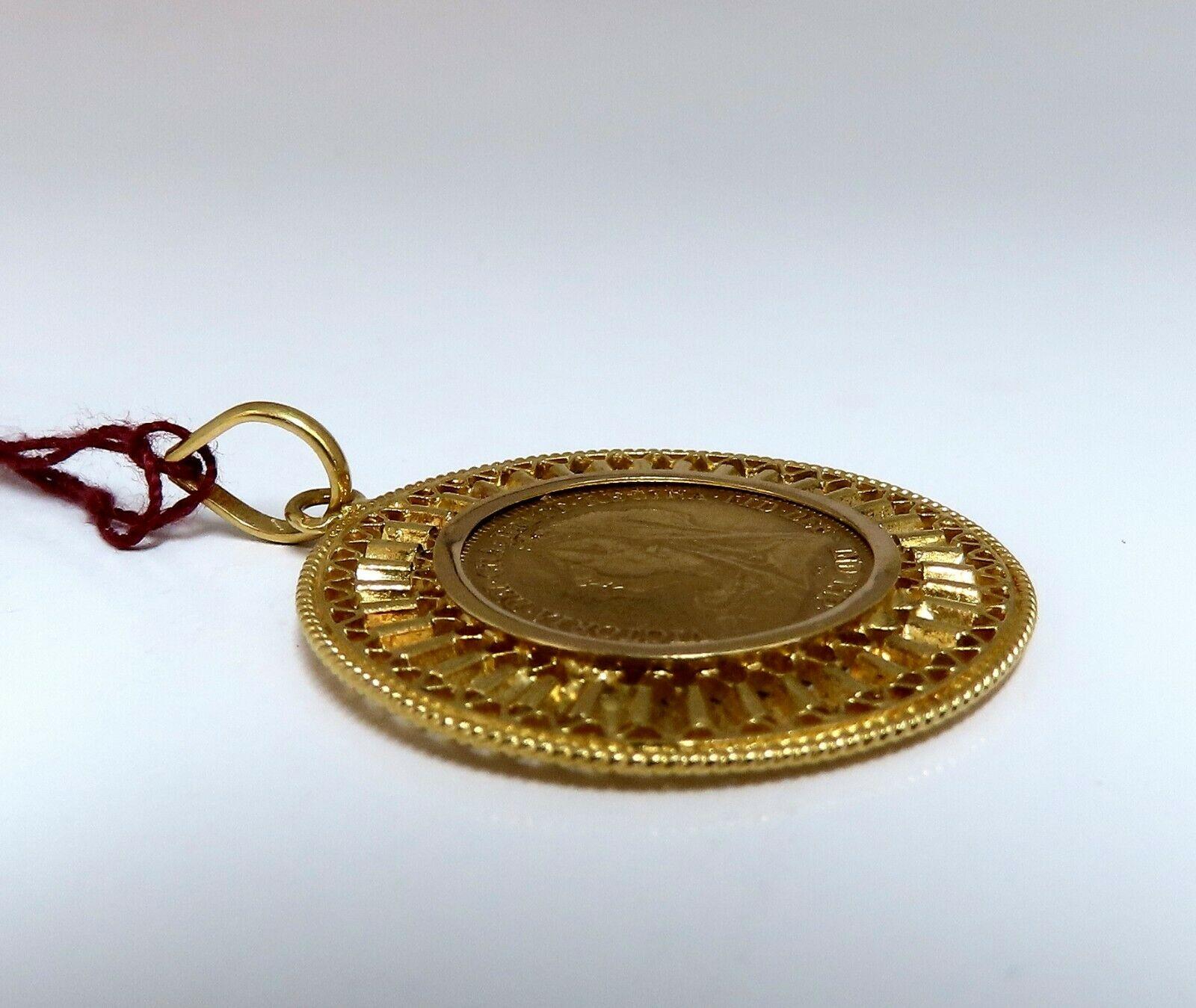 1893 Victoria Regina Britt.

Antique Framed Coin Pendant

14kt. Handmade Frame

Grand total weight: 9.1 grams
Frame Measures:

32.2mm diameter

Loop Opening: 5.8mm