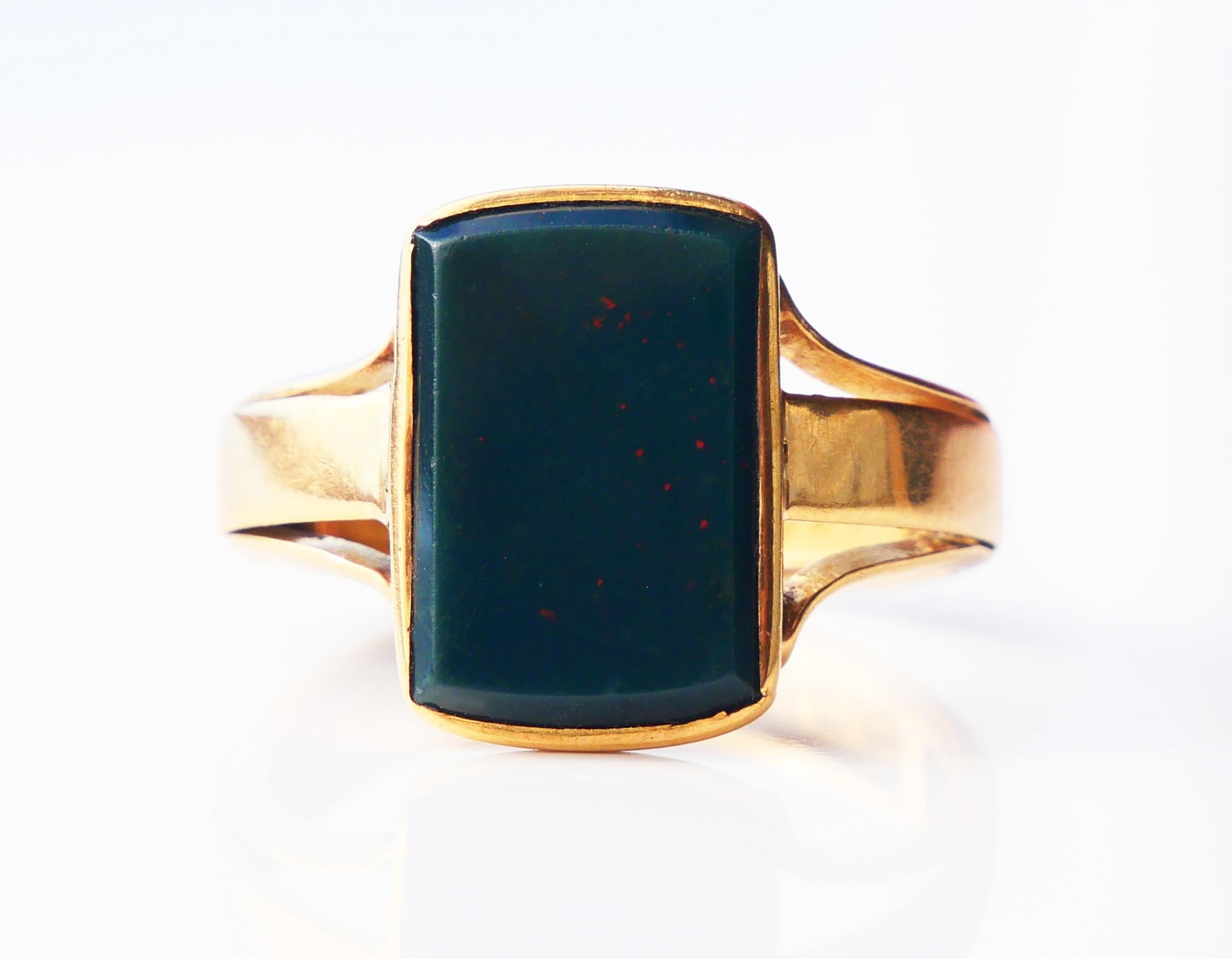 1899 Men Signet Ring Blood-stone solid 18K Gold ØUS8.75 / 5.62gr 5