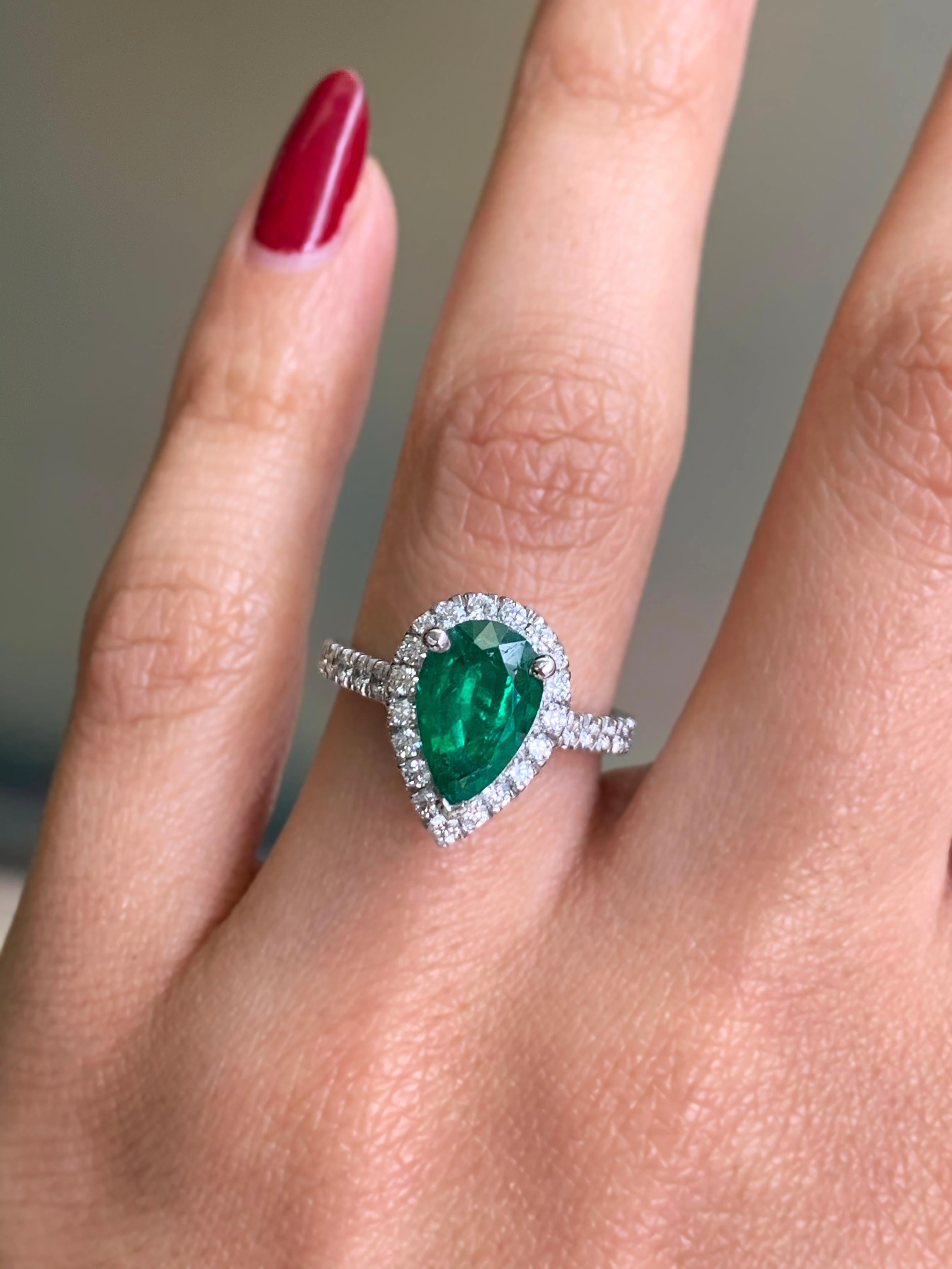 Modern 1.89 Carat Pear Shape Emerald and Diamond 18 Carat White Gold Engagement Ring