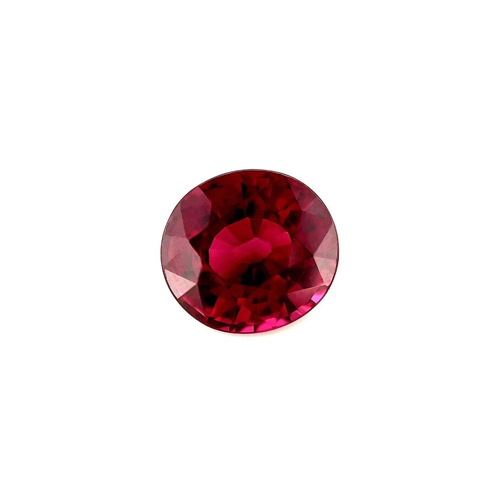 Taille ovale Pierre précieuse non sertie, grenat rhodolite naturel rose et violet de 1,89 carat, taille ovale 7,2 x 6,6 mm VS en vente