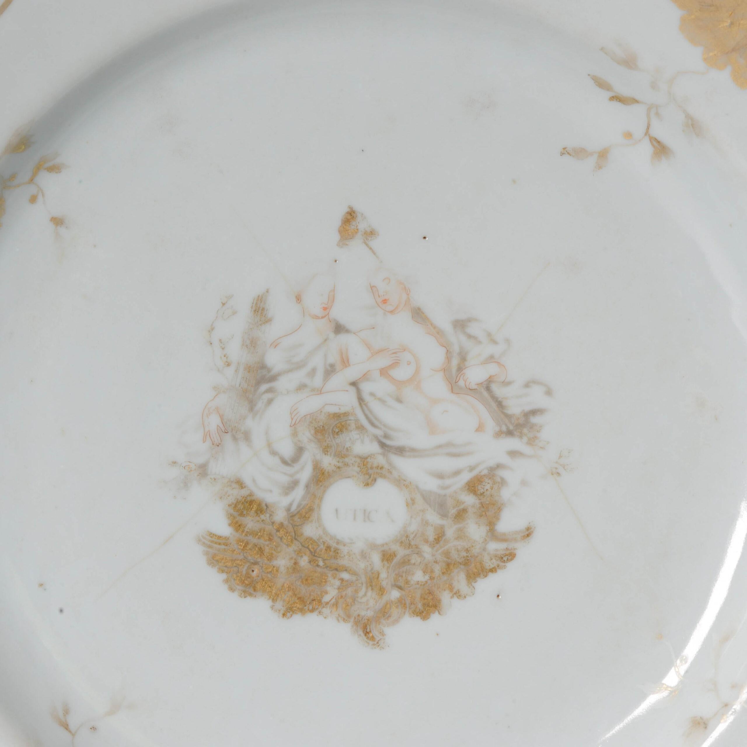 Piatto in porcellana cinese del XVIII secolo con iscrizione UTICA Chine de Commande Qianlong in vendita 3