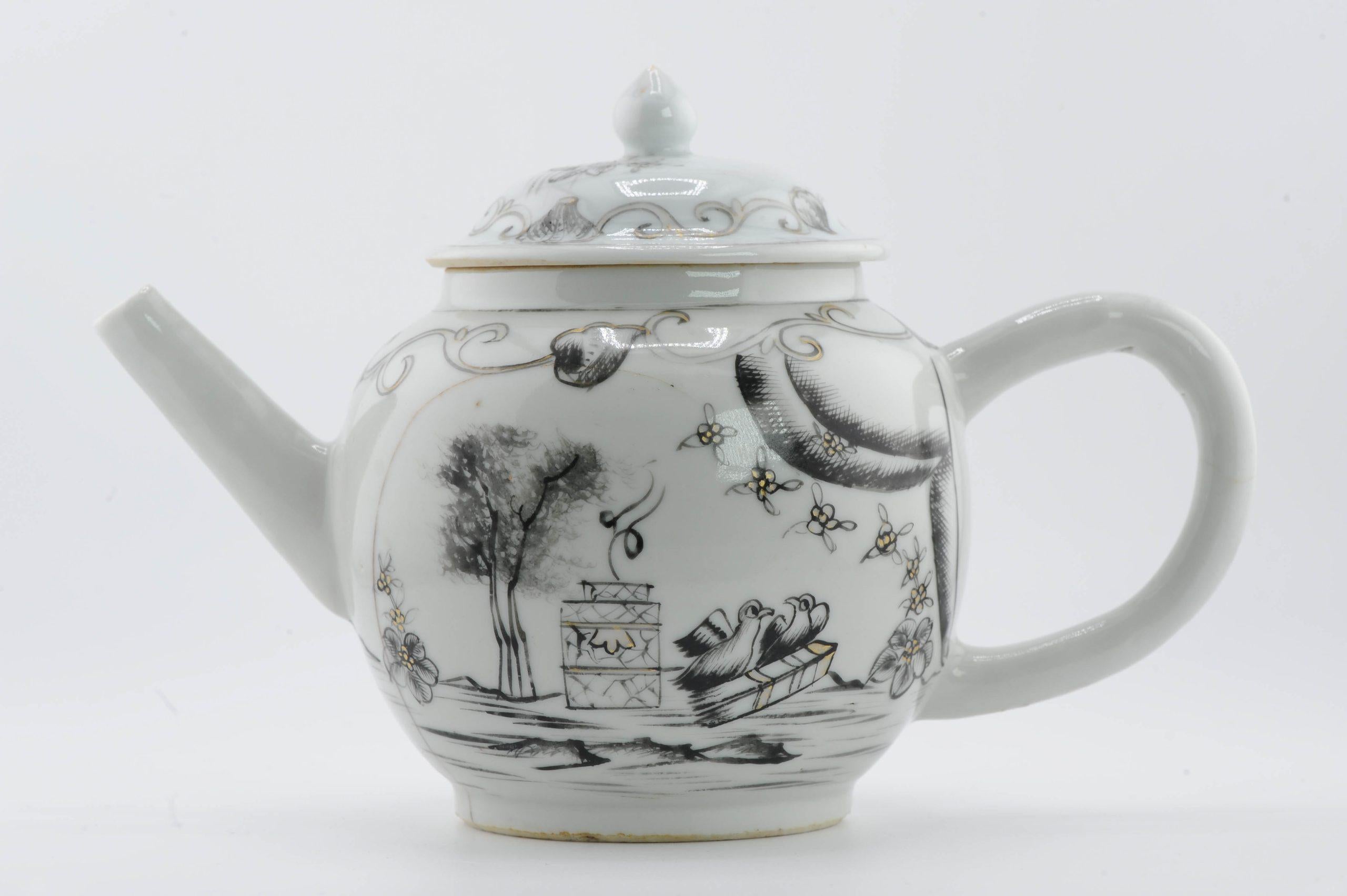 Théière Valentines Patter de Commande Qianlong en porcelaine chinoise du 18e siècle en vente 9