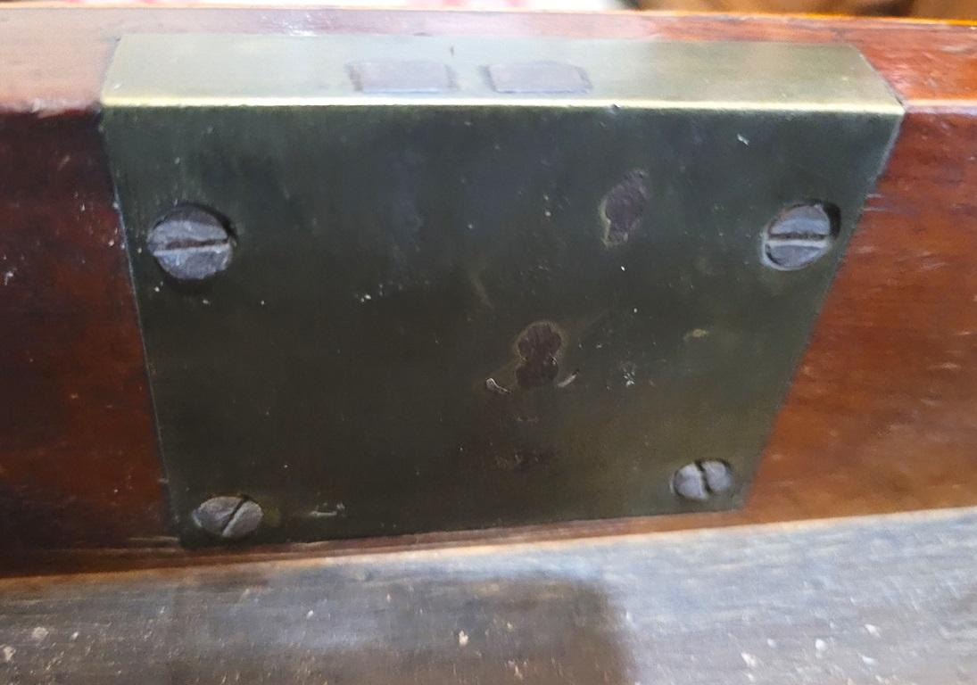 Mesa Pembroke de caoba georgiana irlandesa del siglo XVIII en venta 4