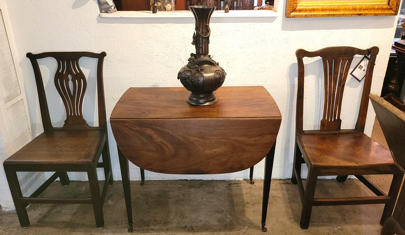 18C Irish Georgian Mahogany Pembroke Table For Sale 8