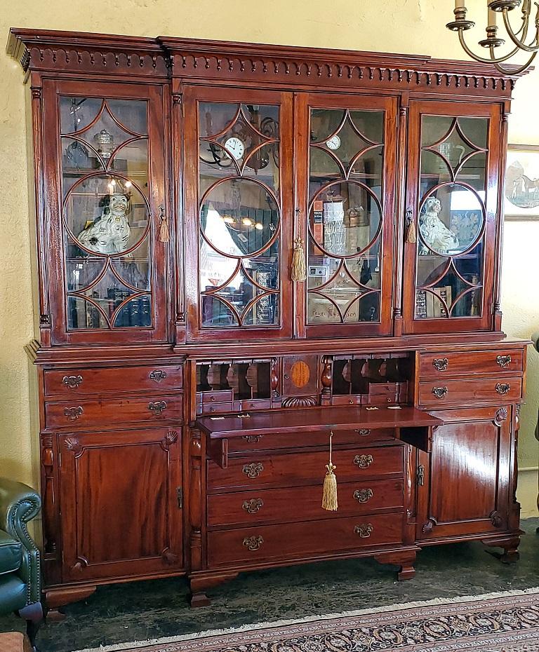 PRESENTING a STUNNING 19C Irish Georgian Style Secretary Bookcase.

From circa 1850-60 and most definitely, “IRISH”.

Made of gorgeous flamed Cuban mahogany which would have been imported from the British Colonies at the end of the 18th Century and