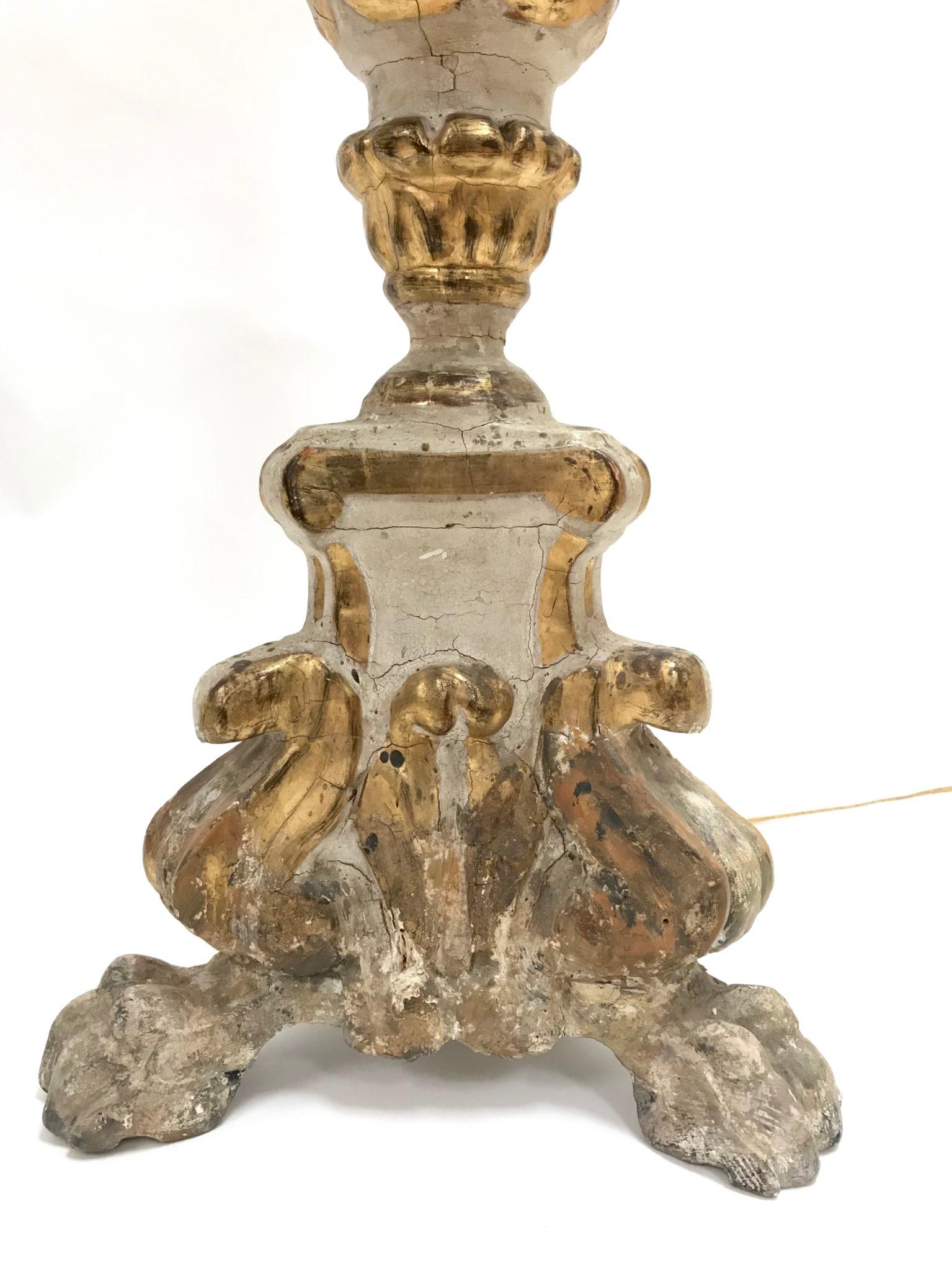18th Century Pair of Italian Baroque Candlestick Lamps (18. Jahrhundert und früher)