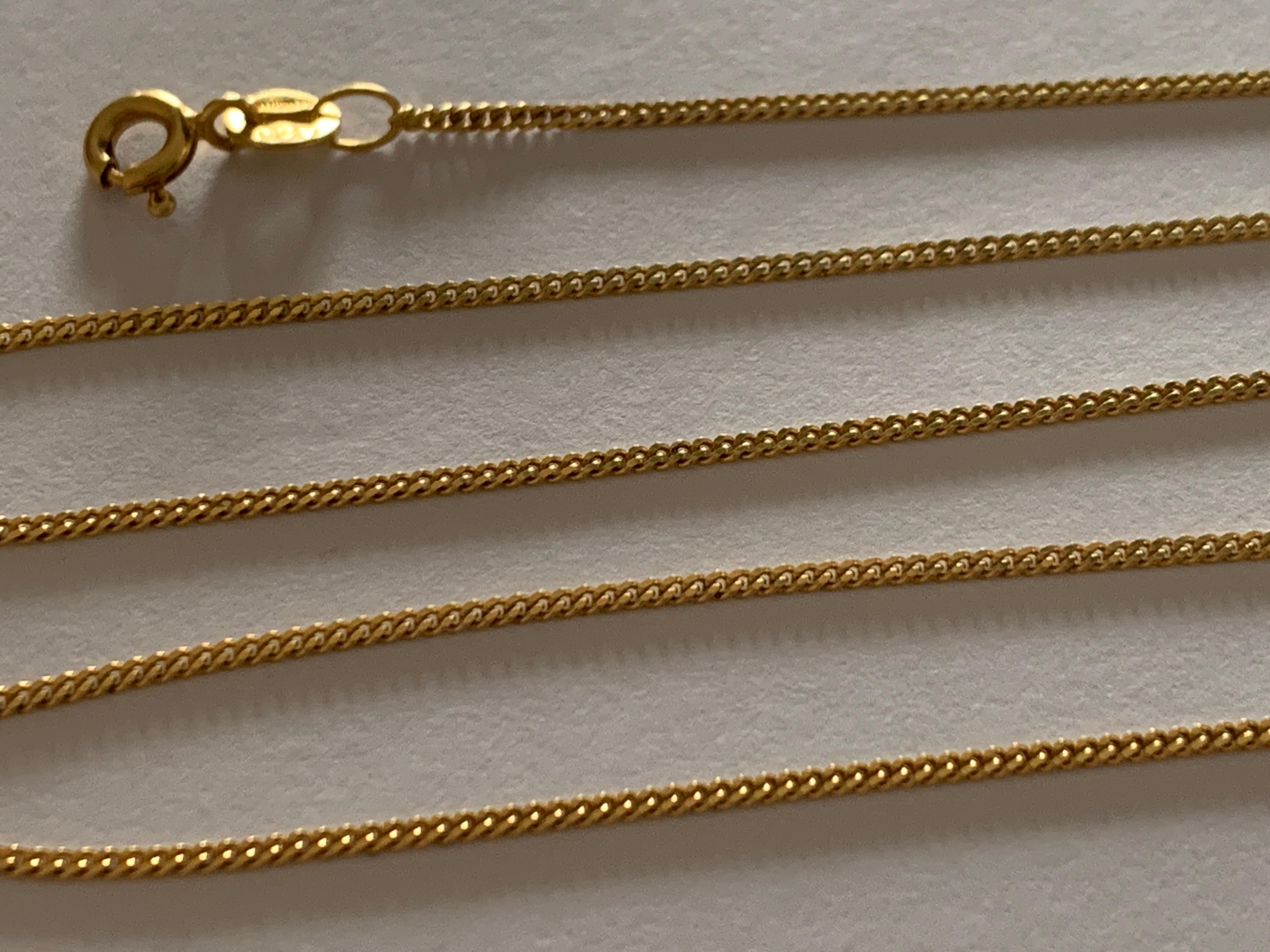 Chaîne en or 750 millièmes (18ct) de 19,75 pouces avec pendentif en forme de piment rouge en vente 8