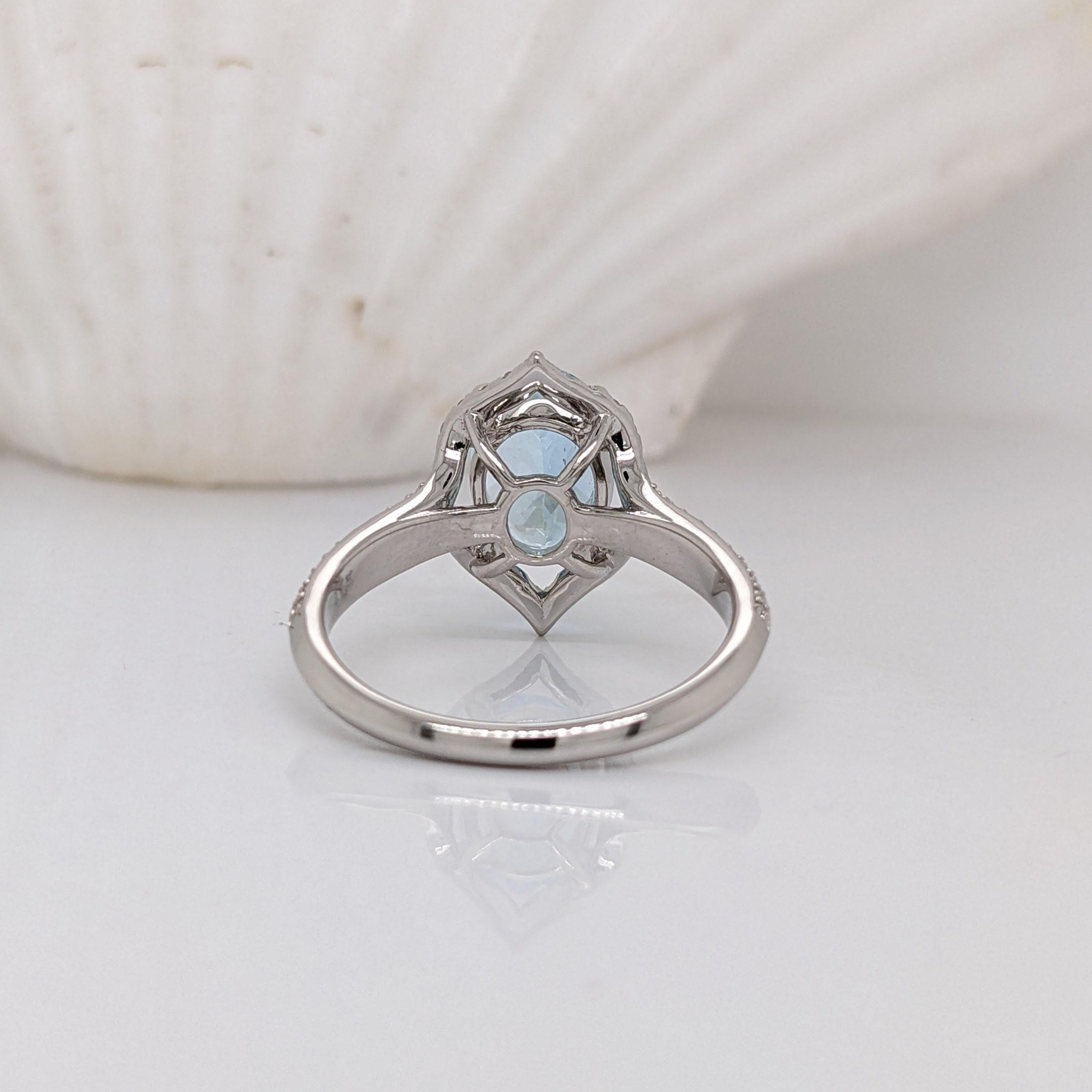 Oval Cut 1.8ct Aquamarine Ring w Earth Mined Diamonds in Solid 14k Gold Oval 9x7mm