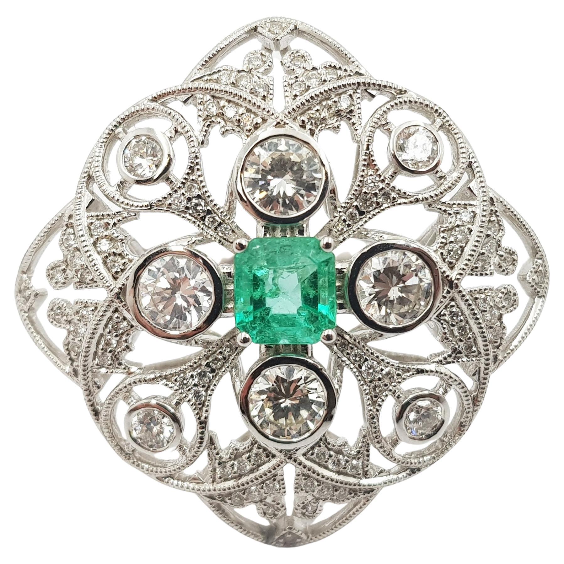 18ct Art Deco Style Emerald & 1.8ct TDW Diamond Cocktail Ring For Sale