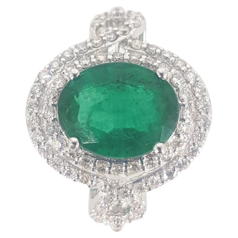 18ct Emerald & Diamond ring For Sale