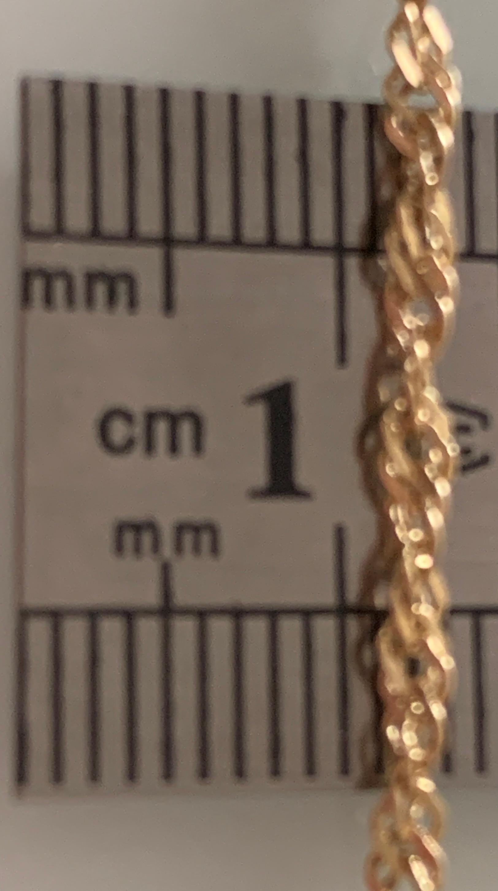 18ct 750 Gold Chain 2