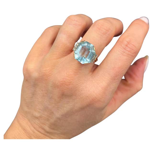 Cocktail Rng Vintage 18ct Rose Gold, 1940s Cushion Cut Aquamarine and Diamond ...