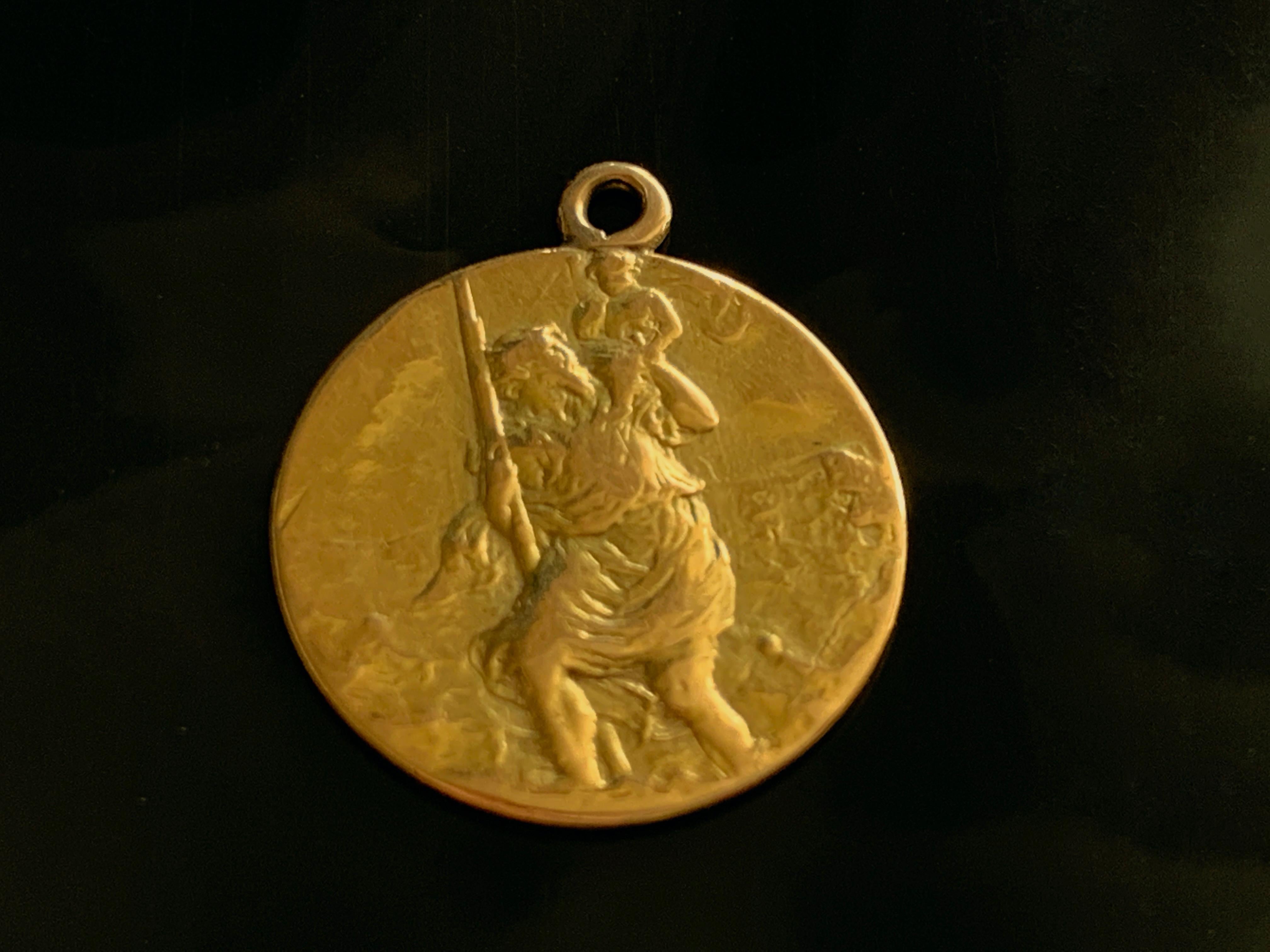 18ct Gold St,Christopher pendant
Era 1930s
Requires a Bolt ring - to attach to a chain 
Stamped 18k on the reverse 
