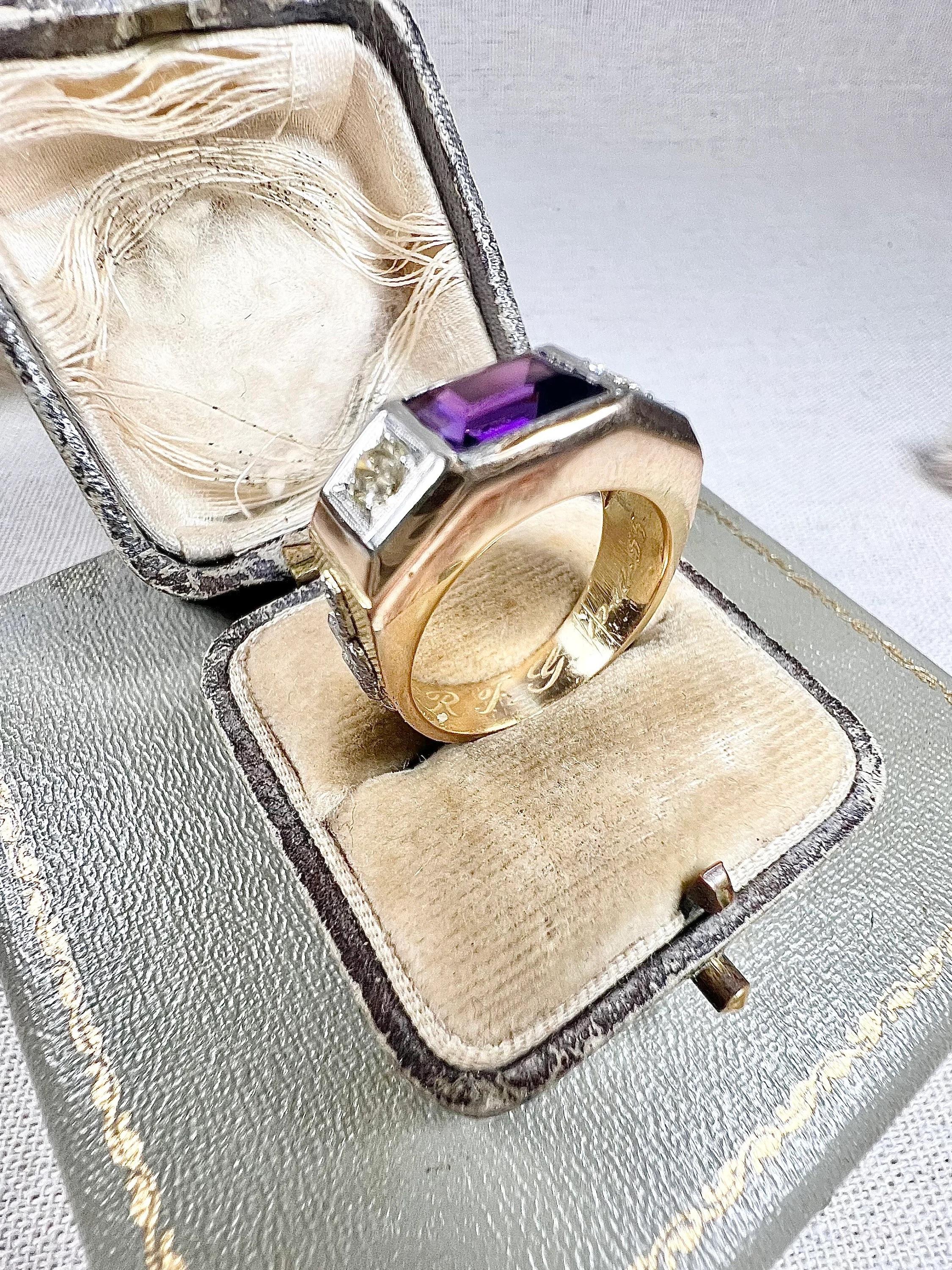 18ct Gold 1950s Emerald Cut Amethyst Brilliant Cut Diamond Snake Fraternity Ring For Sale 6