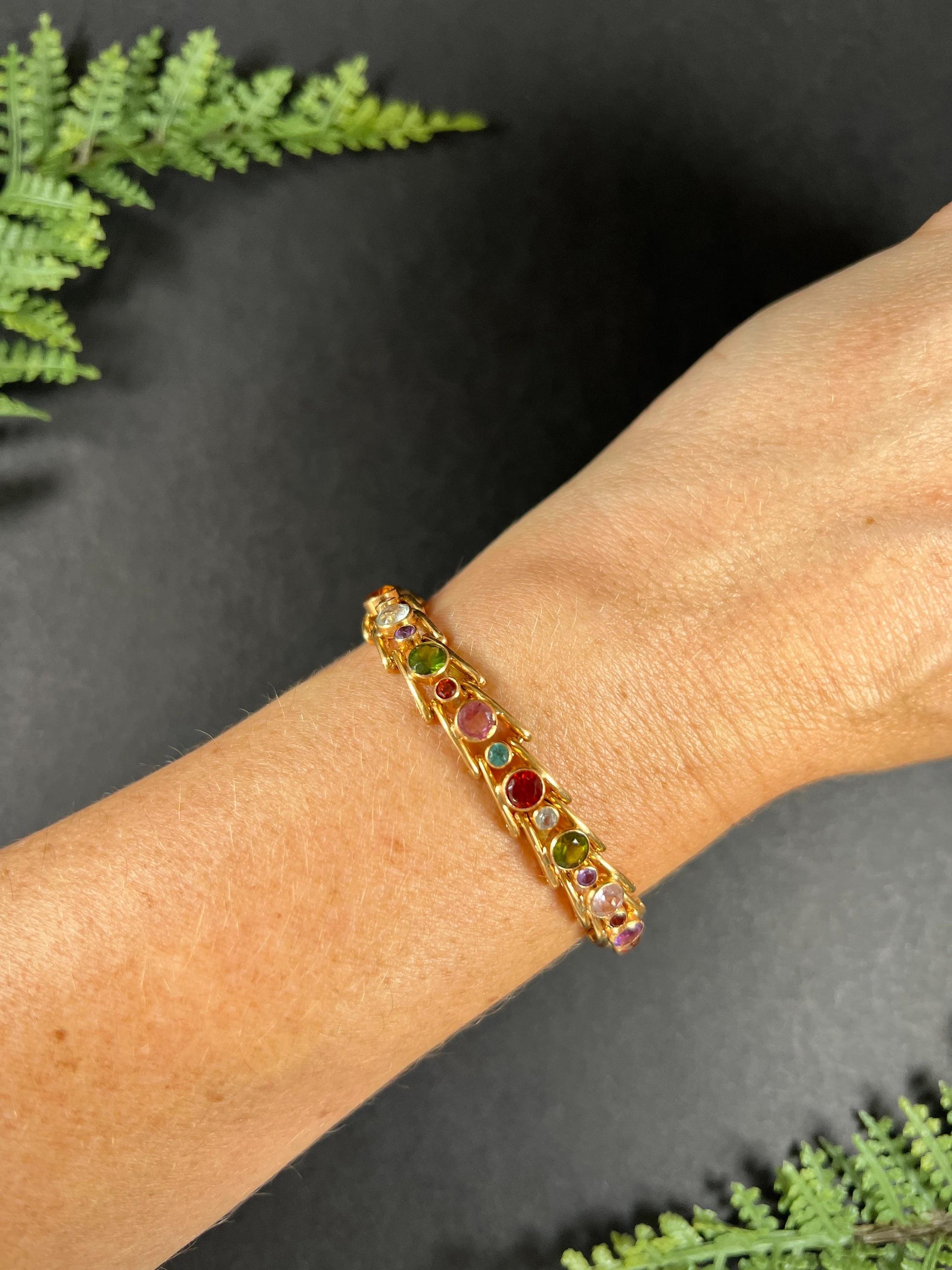 18ct Gold 1980s Citrine, Aquamarine, Pink Tourmaline, Peridot Harlequin Bracelet For Sale 3