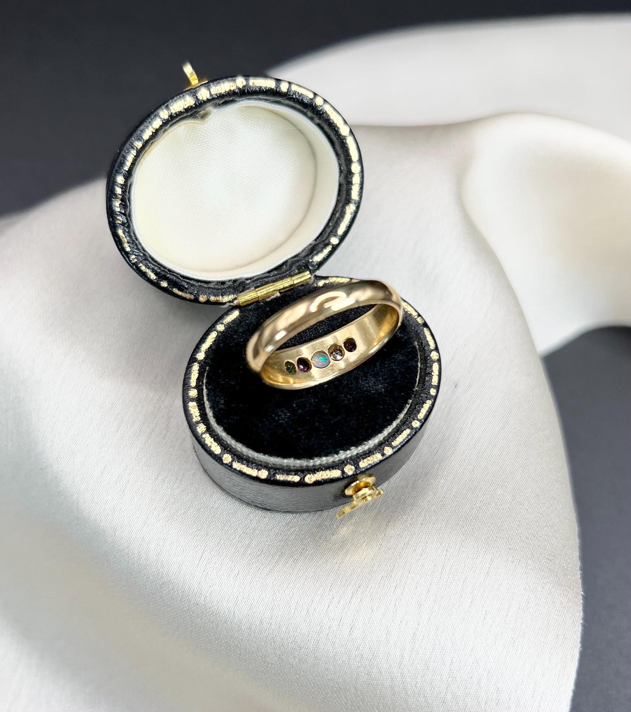 18 Karat Gold, ADORE Amethyst, Diamant, Opal, Rubin & Smaragd Ring gestempelt 1911 für Damen oder Herren im Angebot