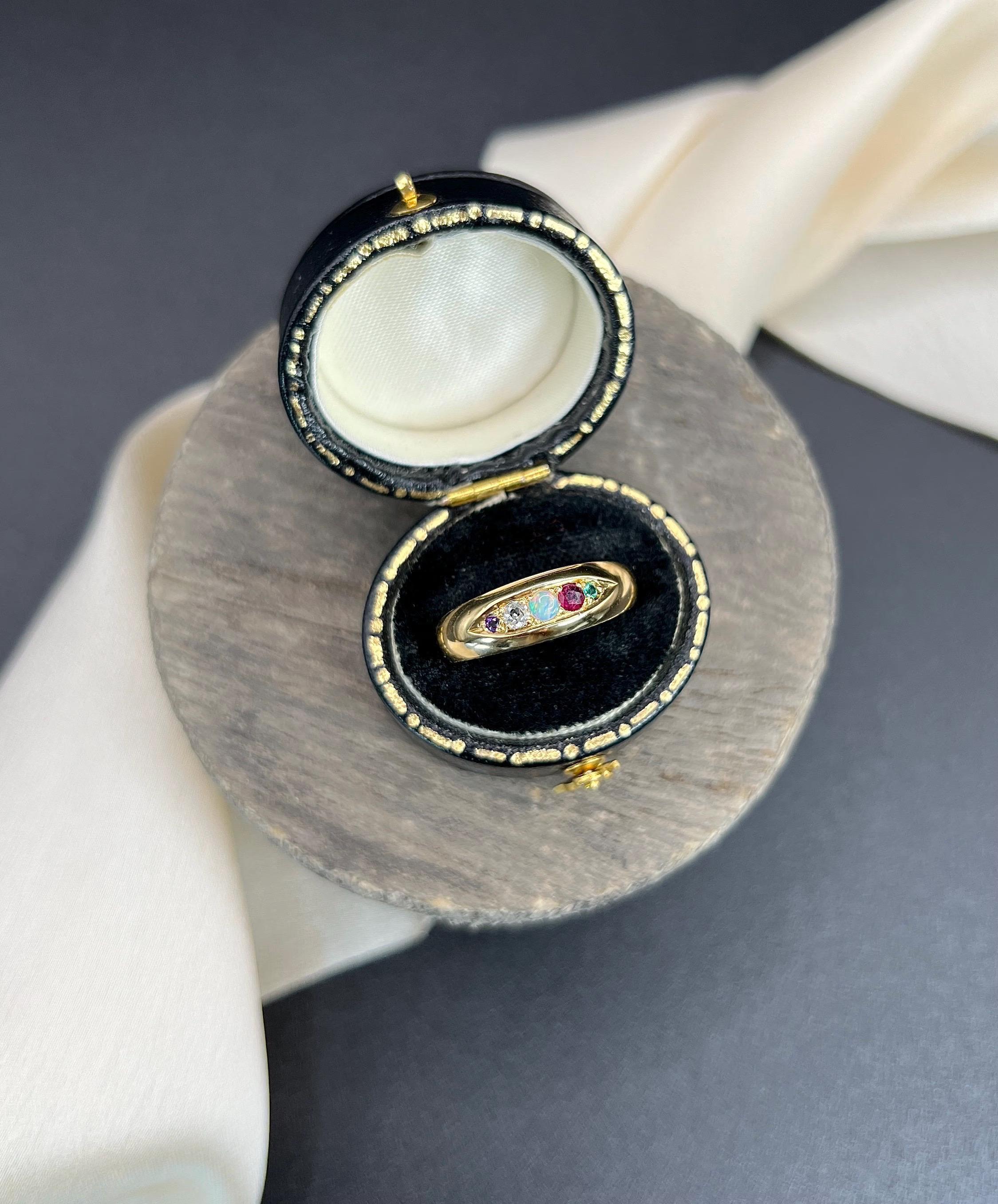 18 Karat Gold, ADORE Amethyst, Diamant, Opal, Rubin & Smaragd Ring gestempelt 1911 im Angebot 2