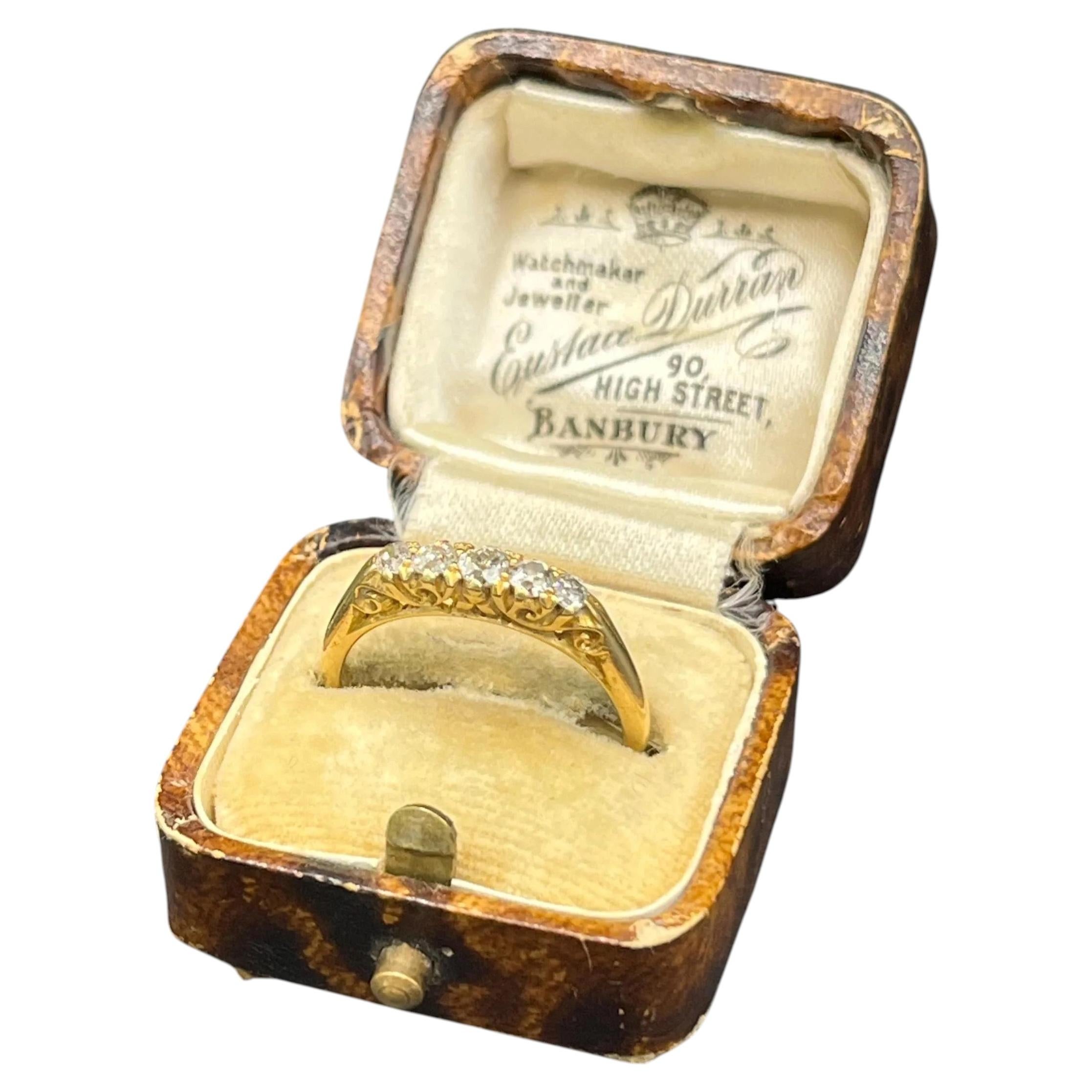 What is a bague?