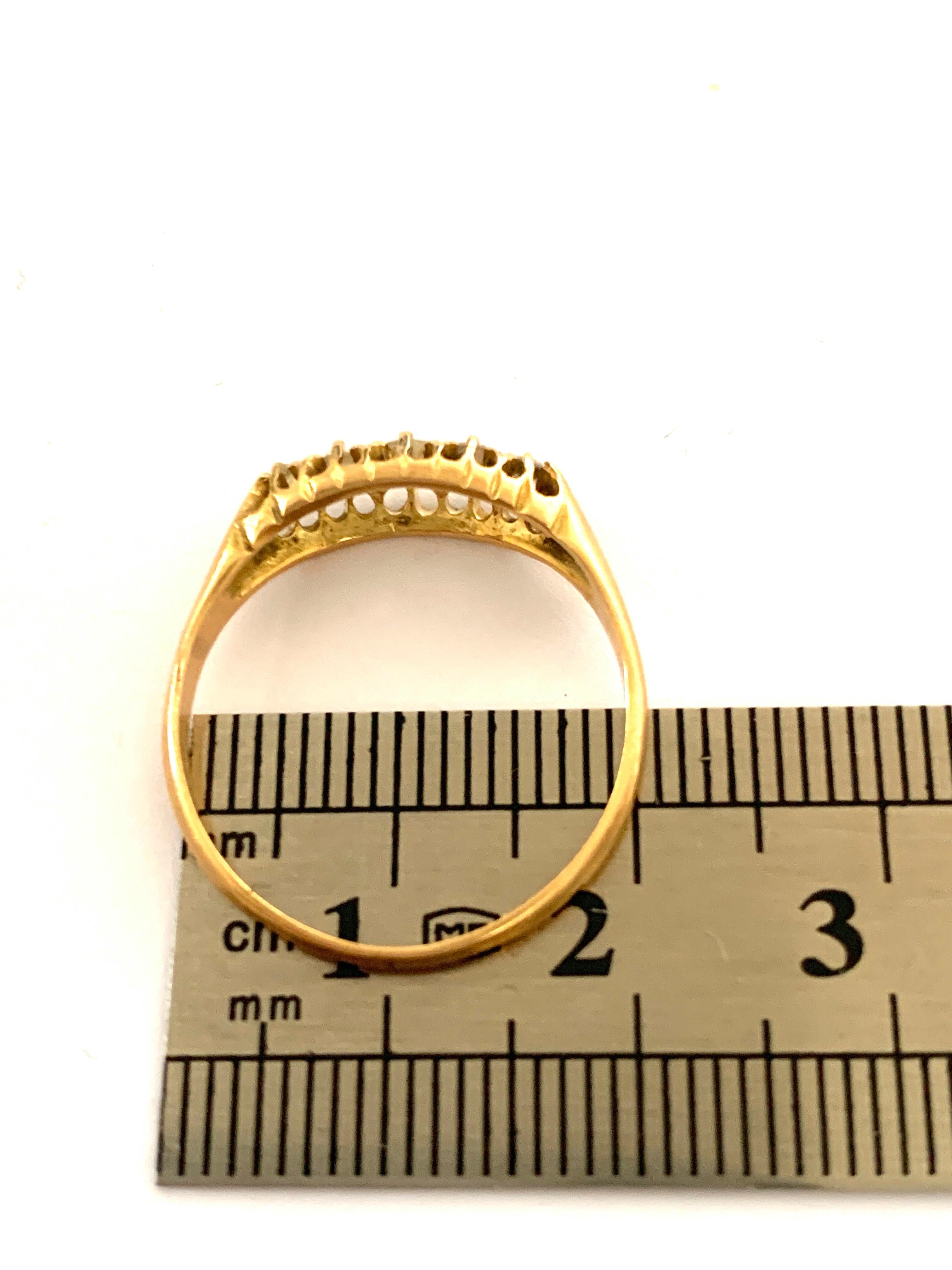 Bague ancienne en or 18 carats avec diamants de 0,33 carat Pour femmes en vente