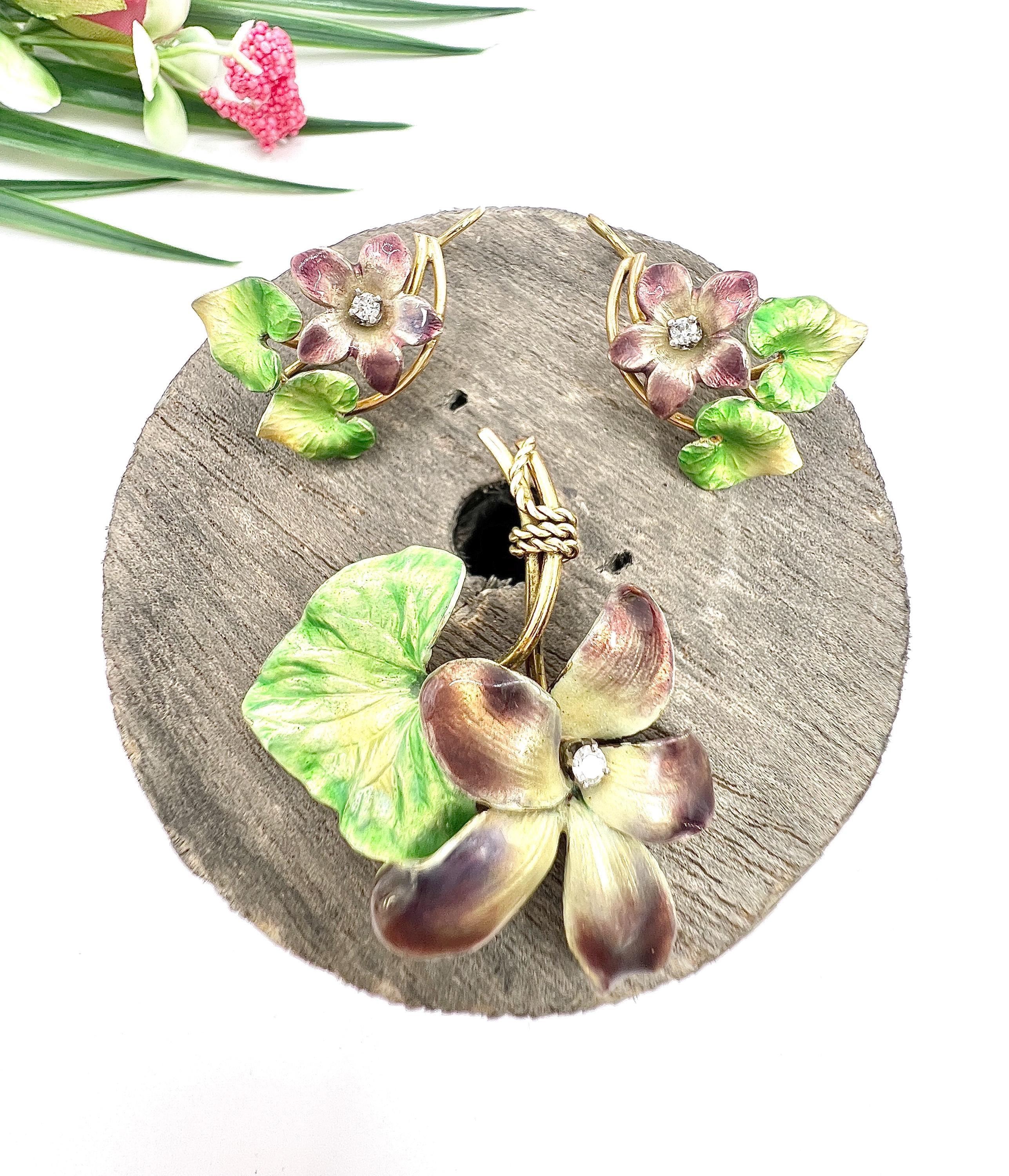 18ct Gold Art Nouveau Enamel and Diamond Violet Flower Pendent and Earring Set For Sale 6