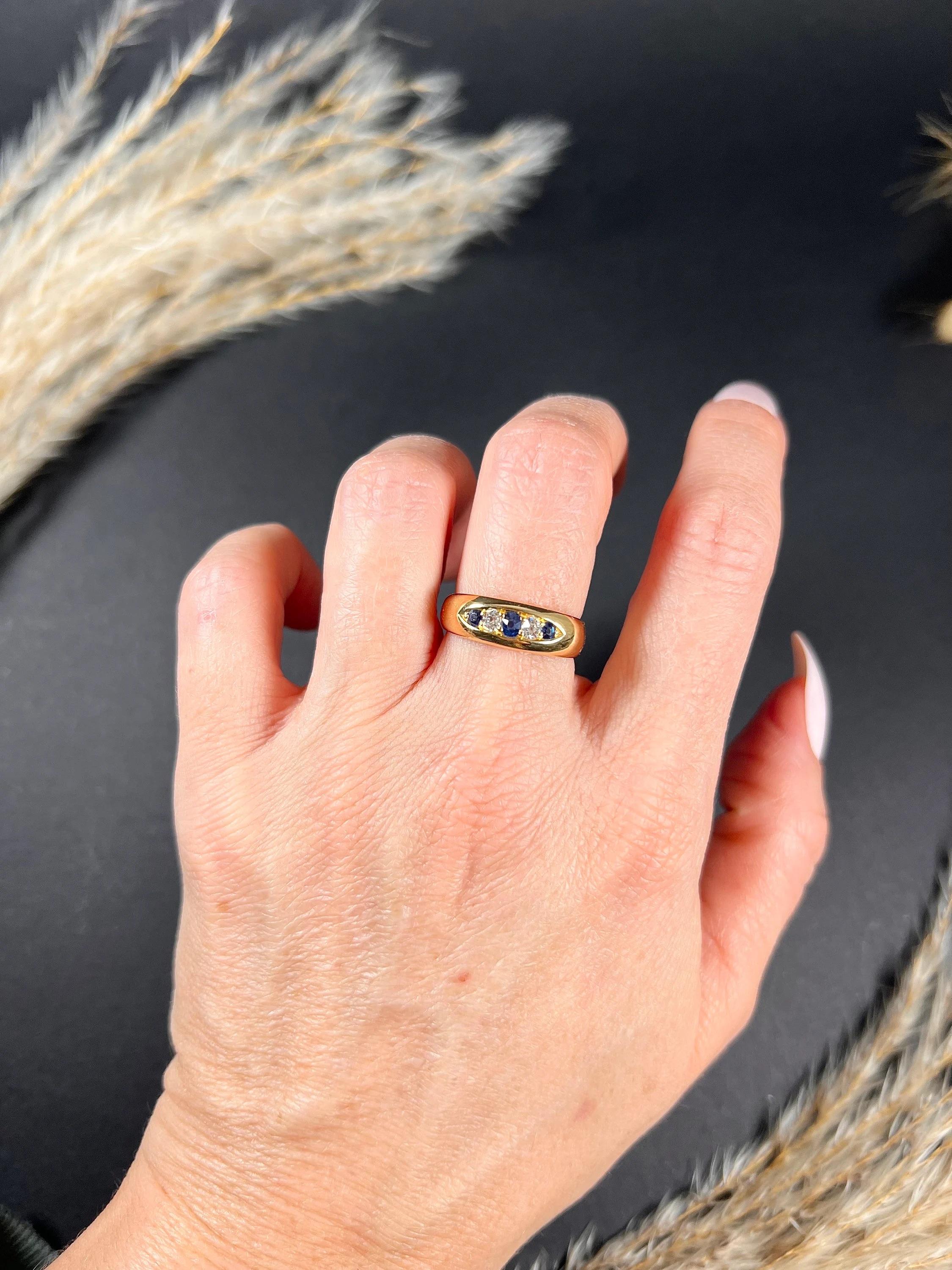 18 Karat Gold Birmingham gestempelter viktorianischer Saphir Diamant-Ring mit fünf Steinen für Damen oder Herren im Angebot