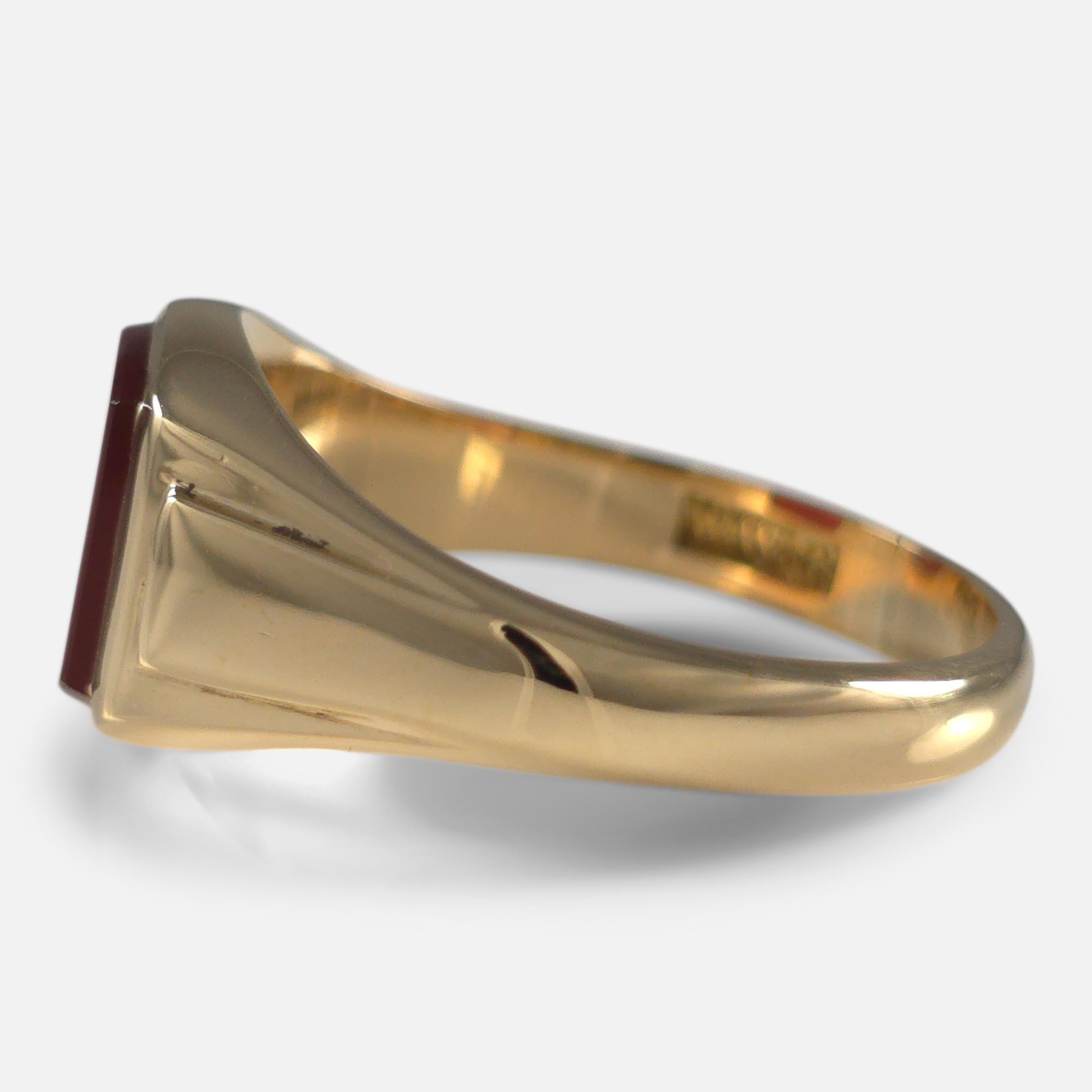 18ct Gold Carnelian Signet Ring, 1958 For Sale 2