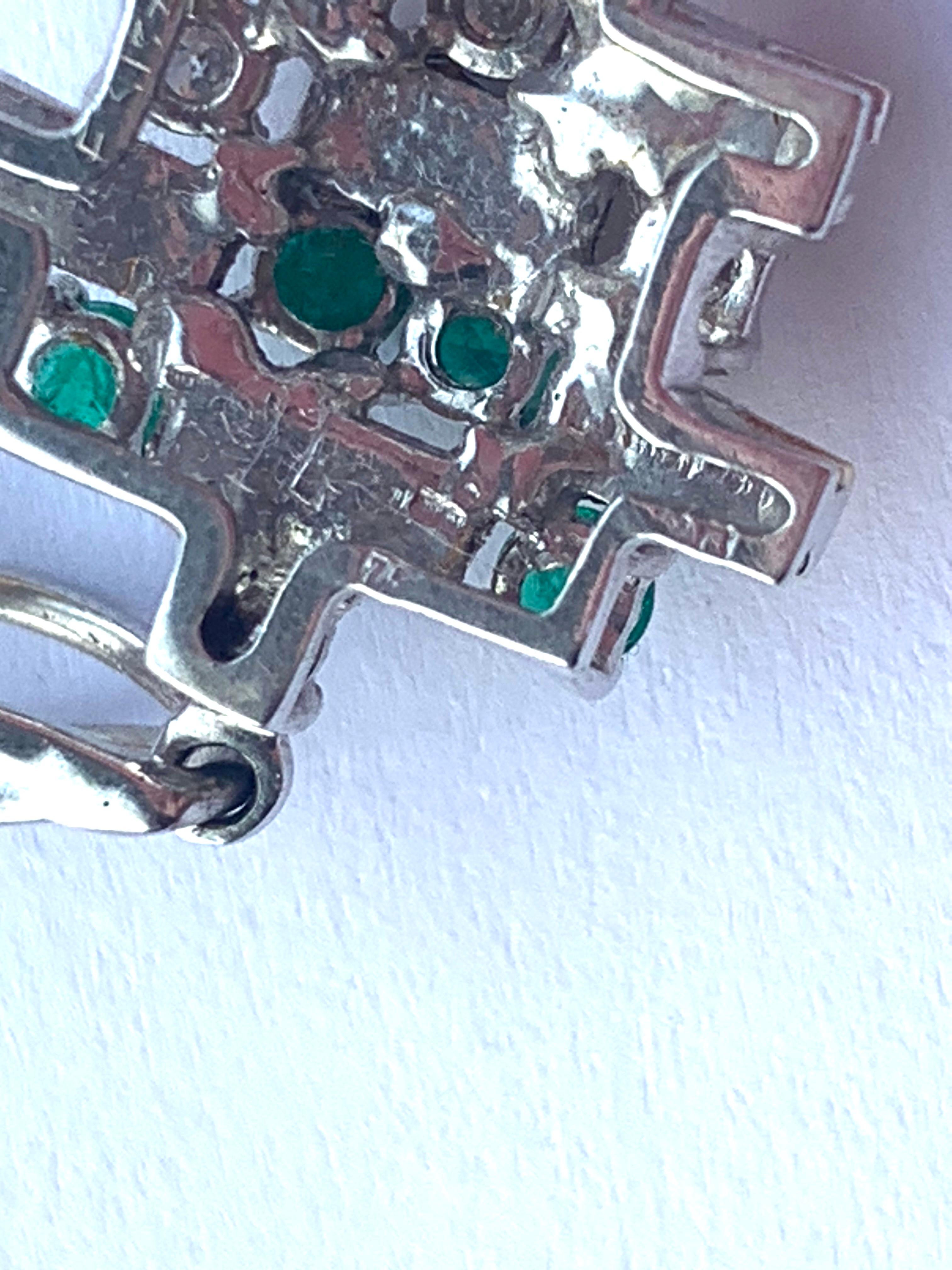 Pendentif en or 18 carats, diamant et émeraude 4